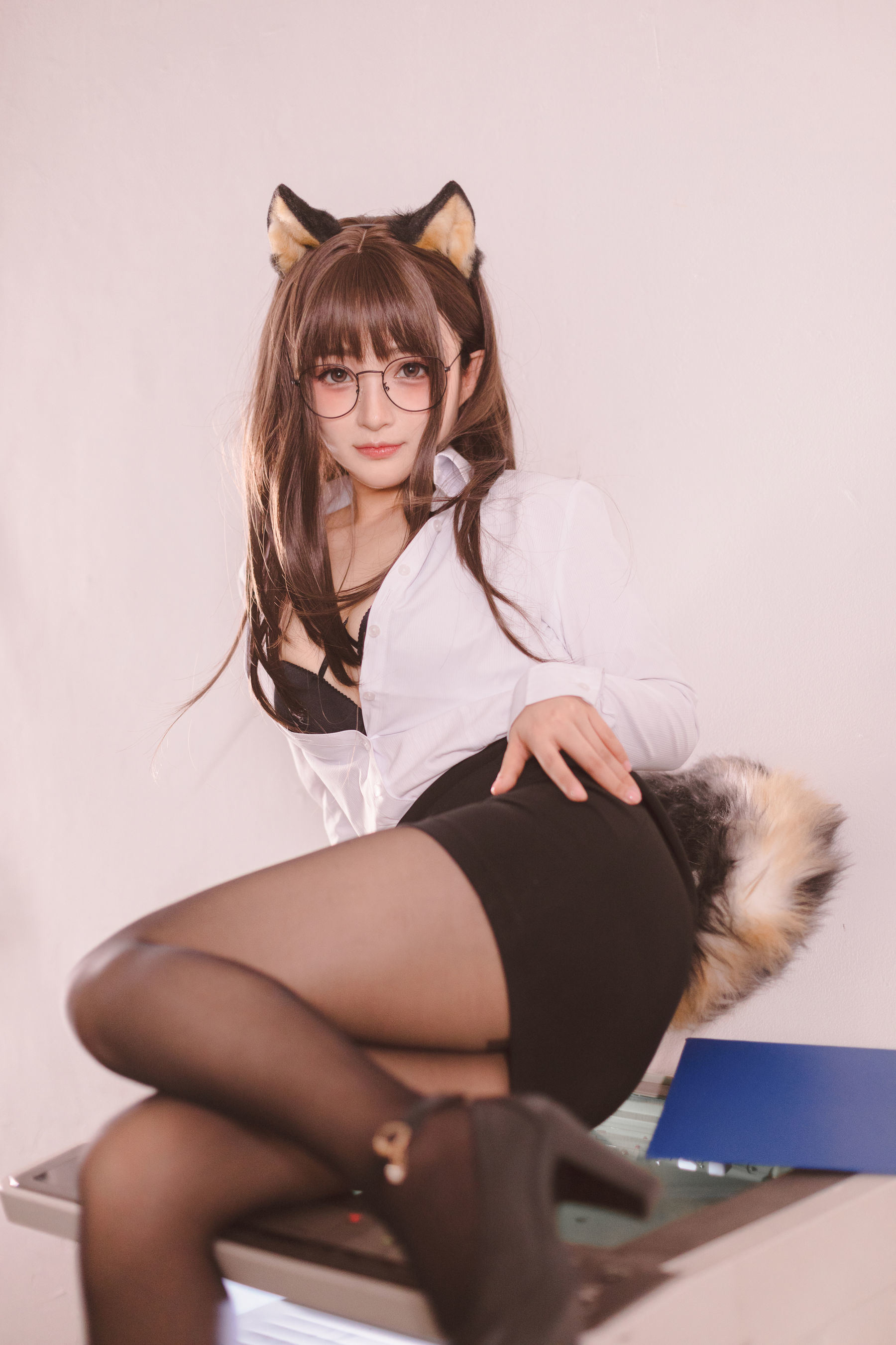 [福利COS] 桜井宁宁 - 柴犬OL