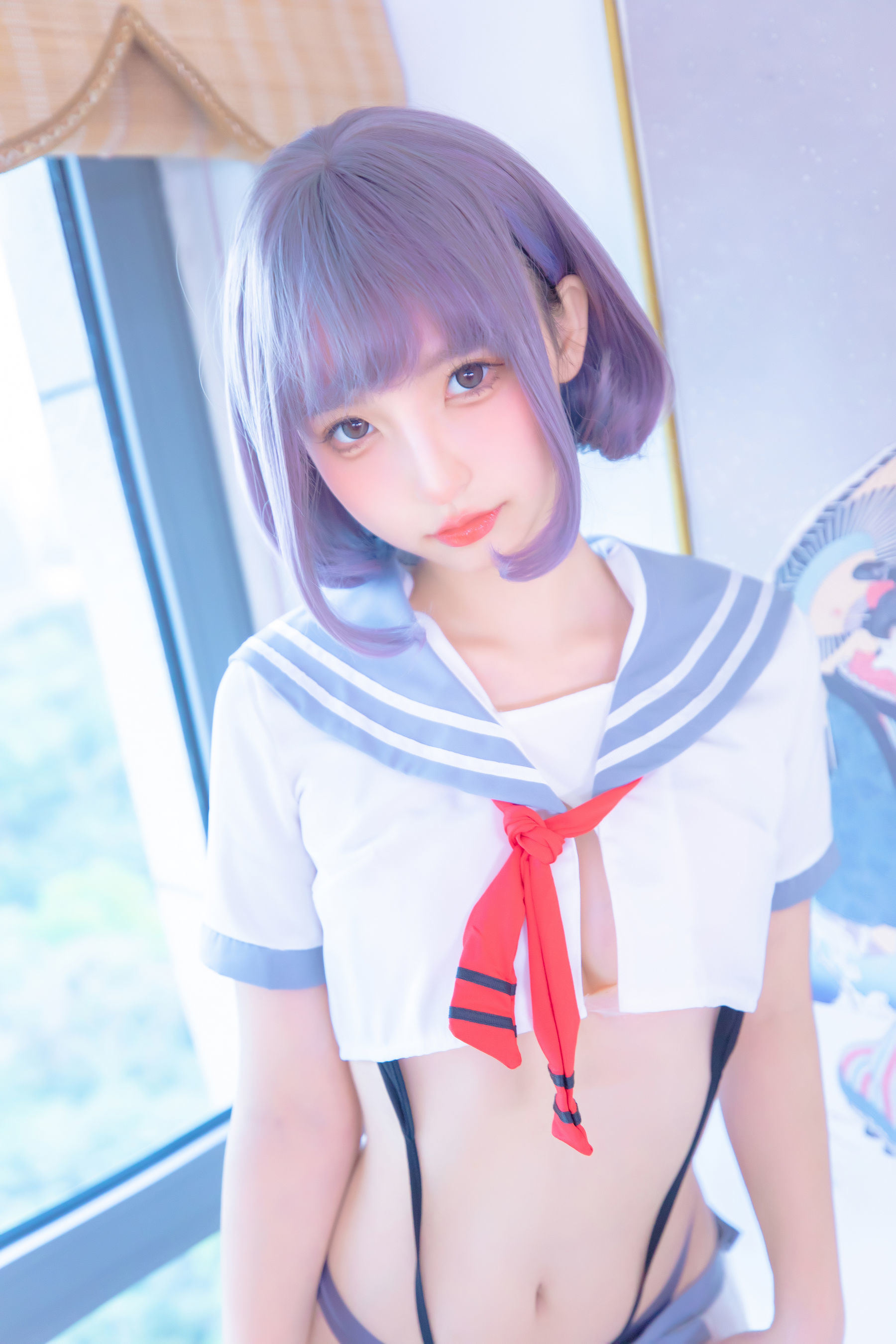 福利COS] 神樂坂真冬 灰絲吊帶JK