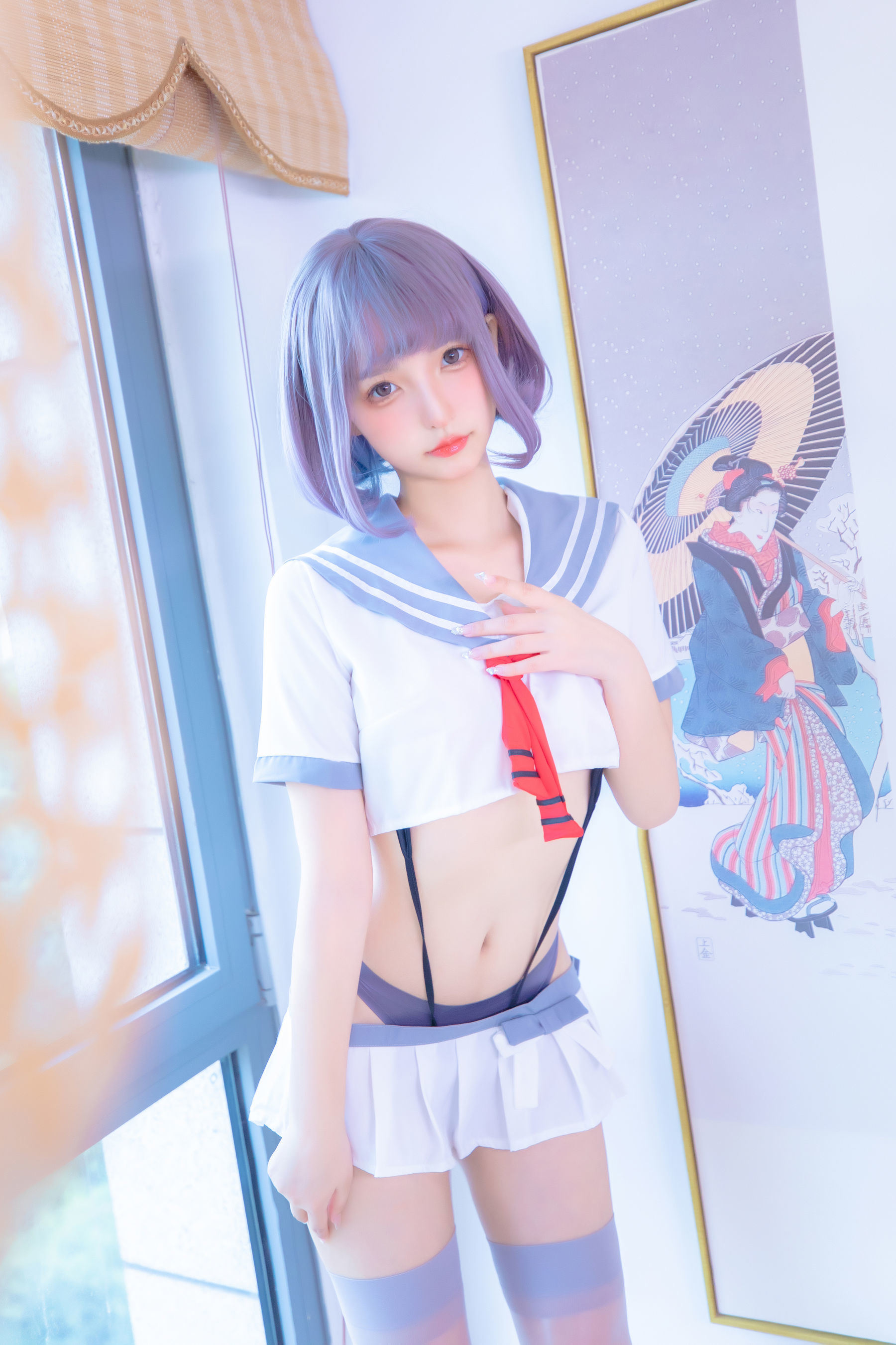 福利COS] 神樂坂真冬 灰絲吊帶JK
