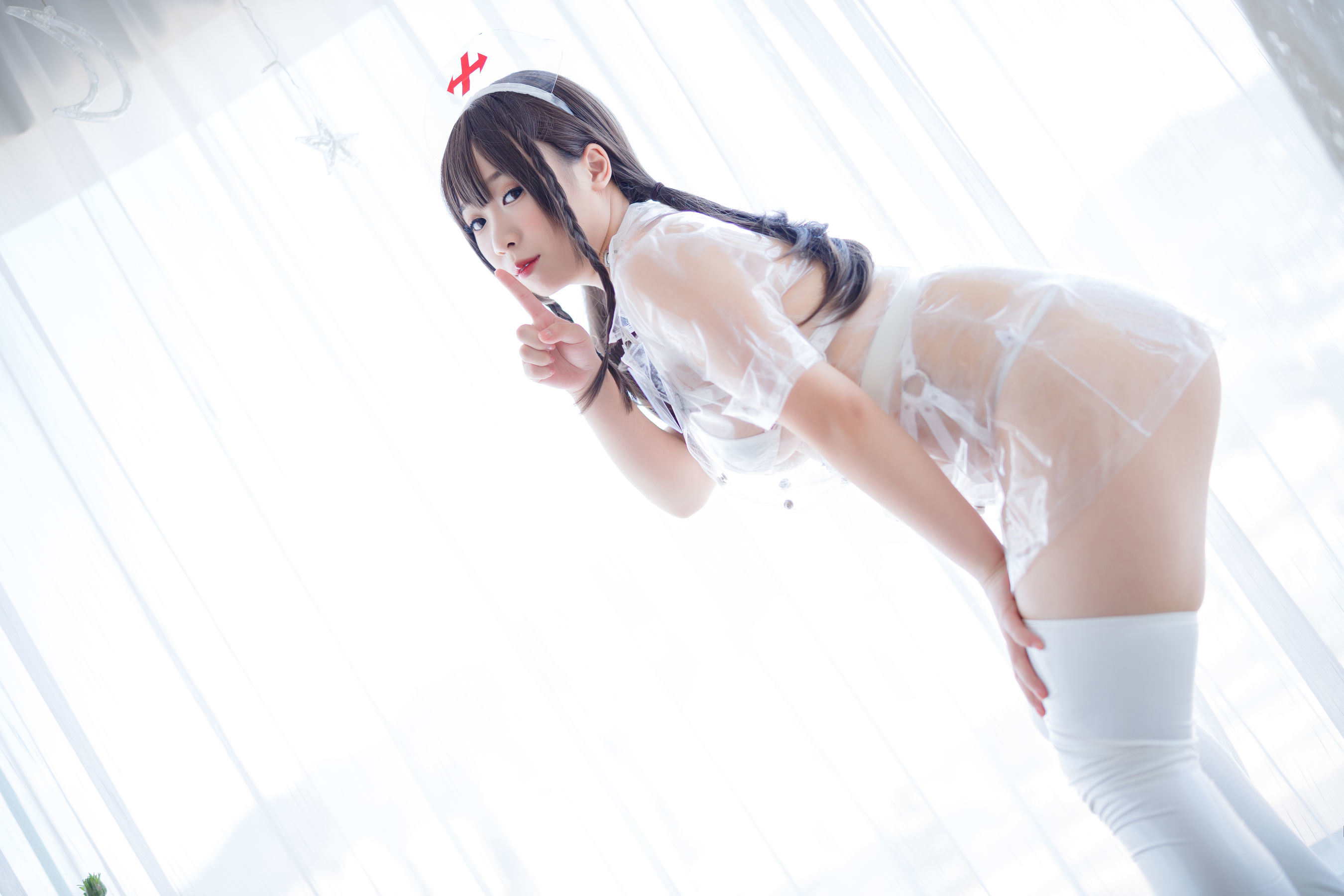 福利COS] 胡桃猫Kurumineko - 透明護士