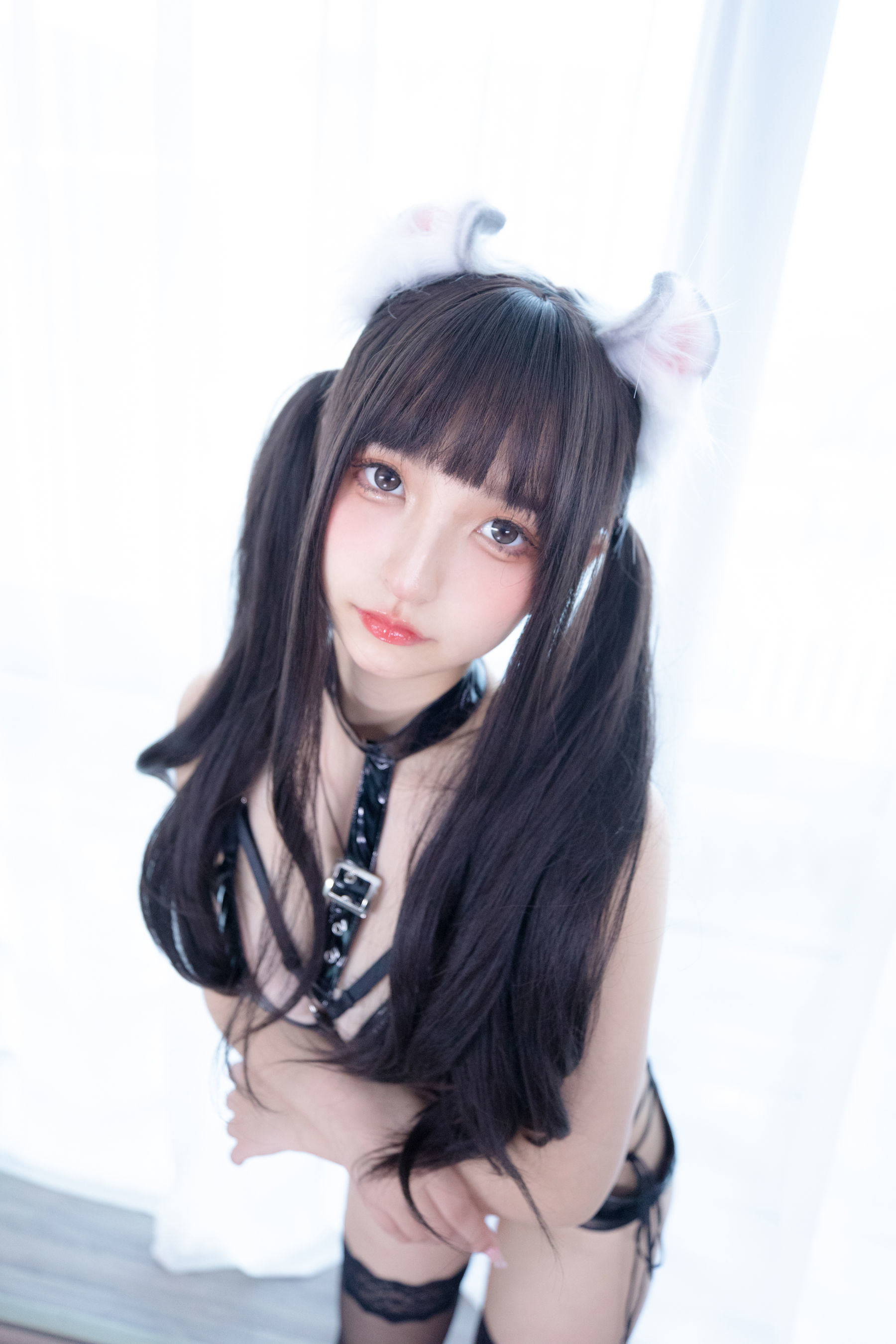 福利COS] 蘿莉神樂板真冬 黑絲與黑膠