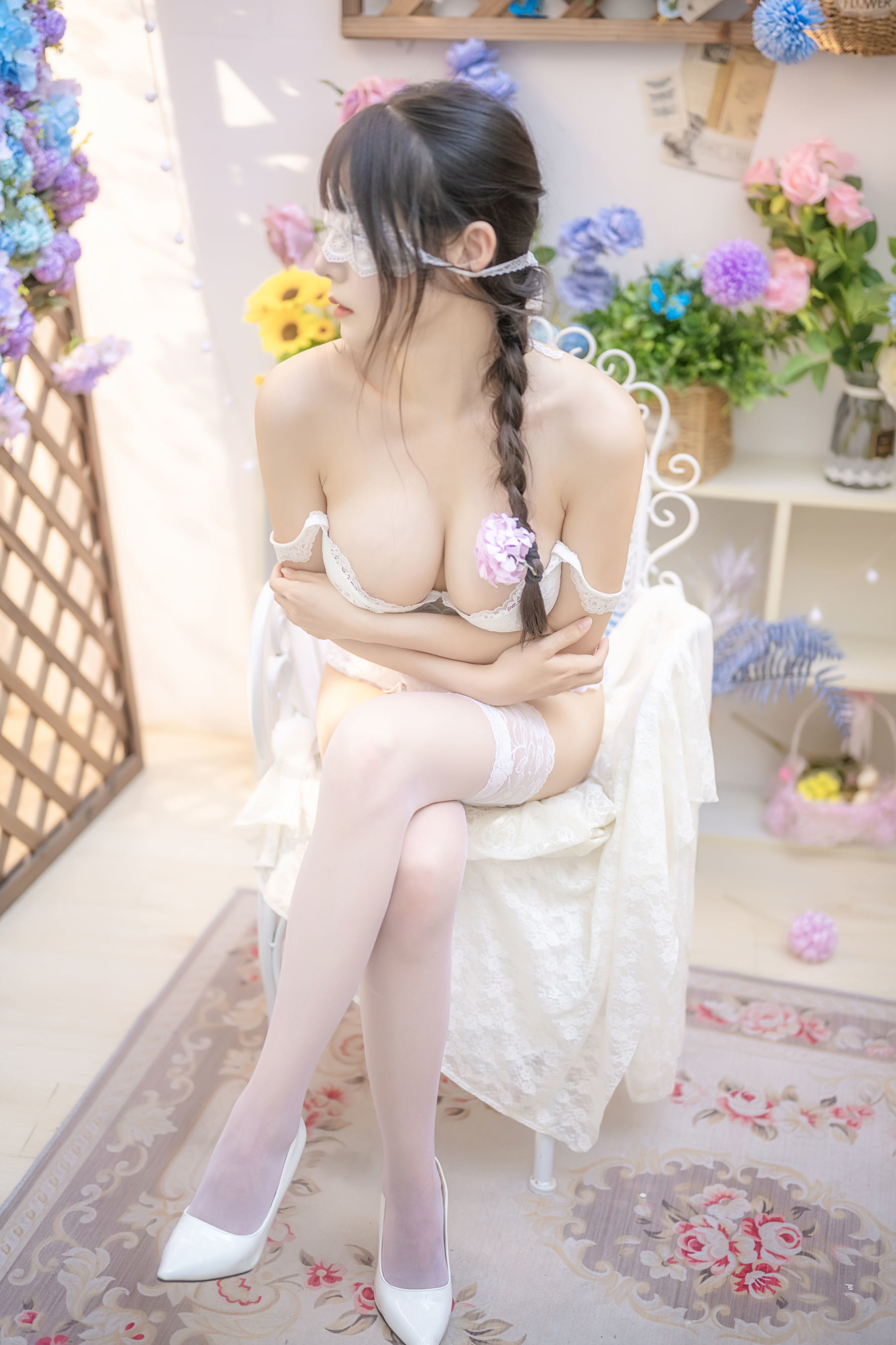 福利COS] 香草喵露露寫真 - 白色玫瑰