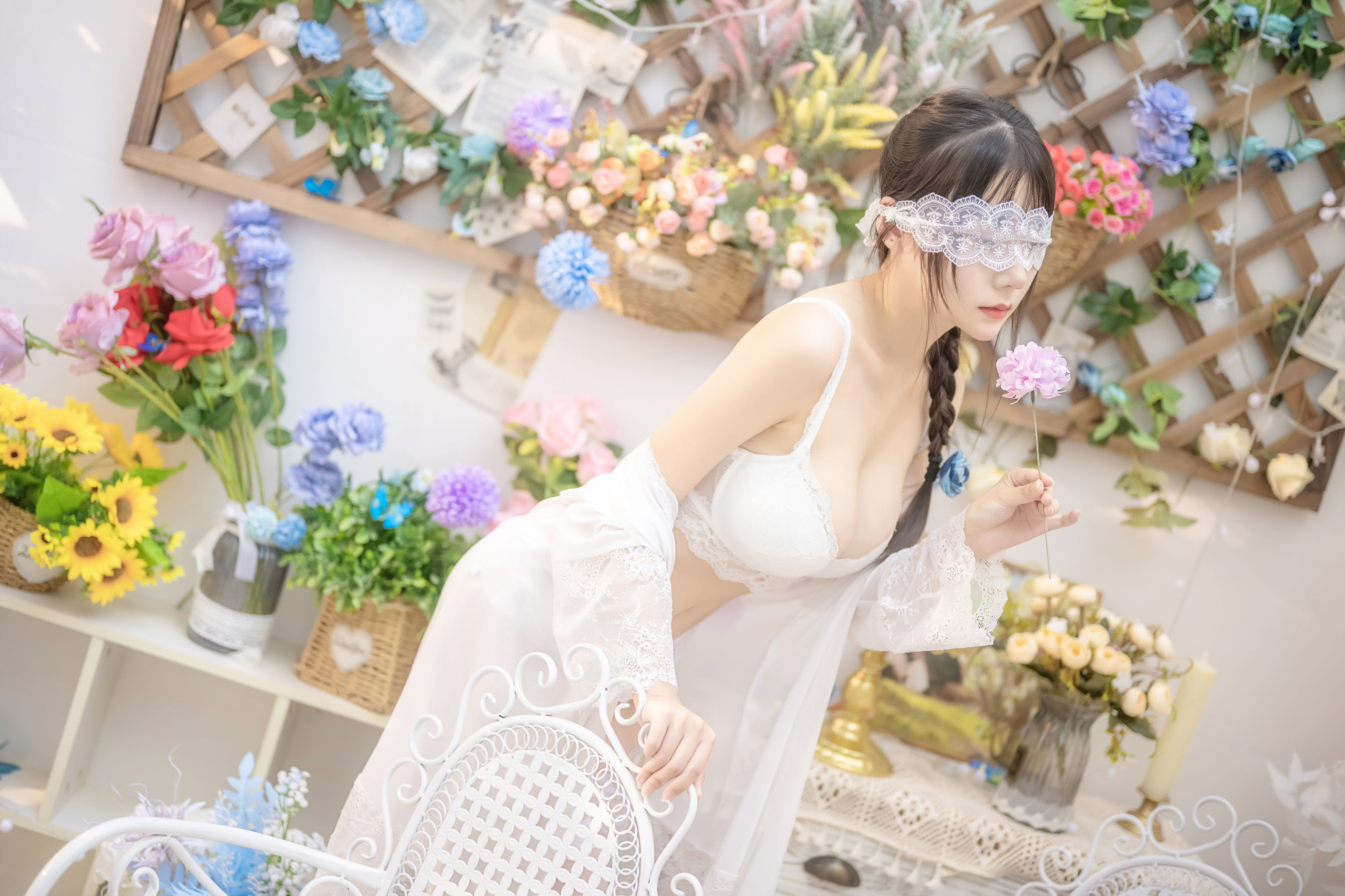 福利COS] 香草喵露露寫真 - 白色玫瑰