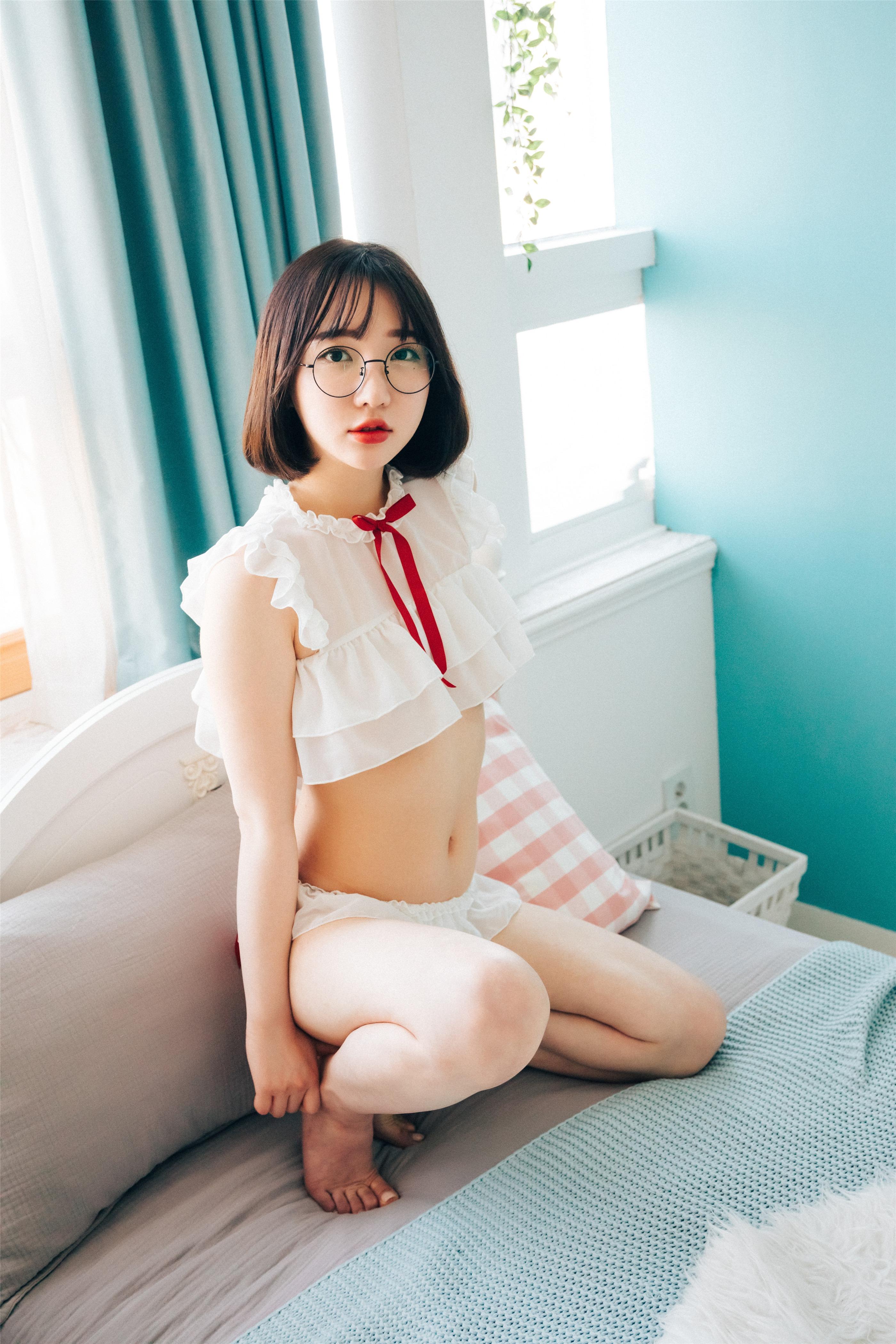 盧齊] 曄銀 – 女王回來了 [98P