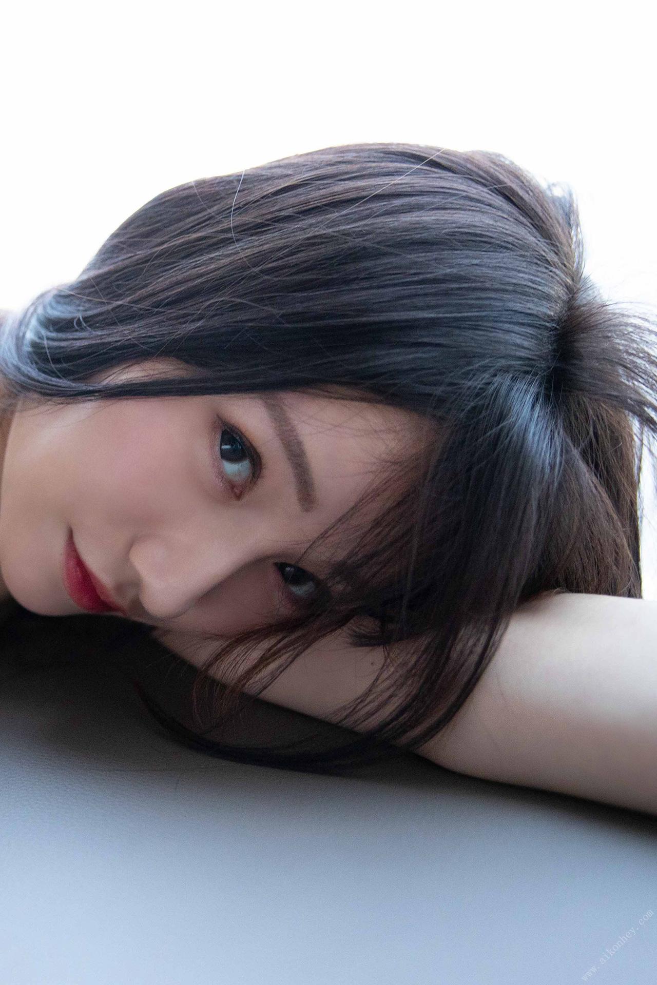 FLASHデジタル写真集R 山手梨愛 福岡生まれの天然Iカップ 106P