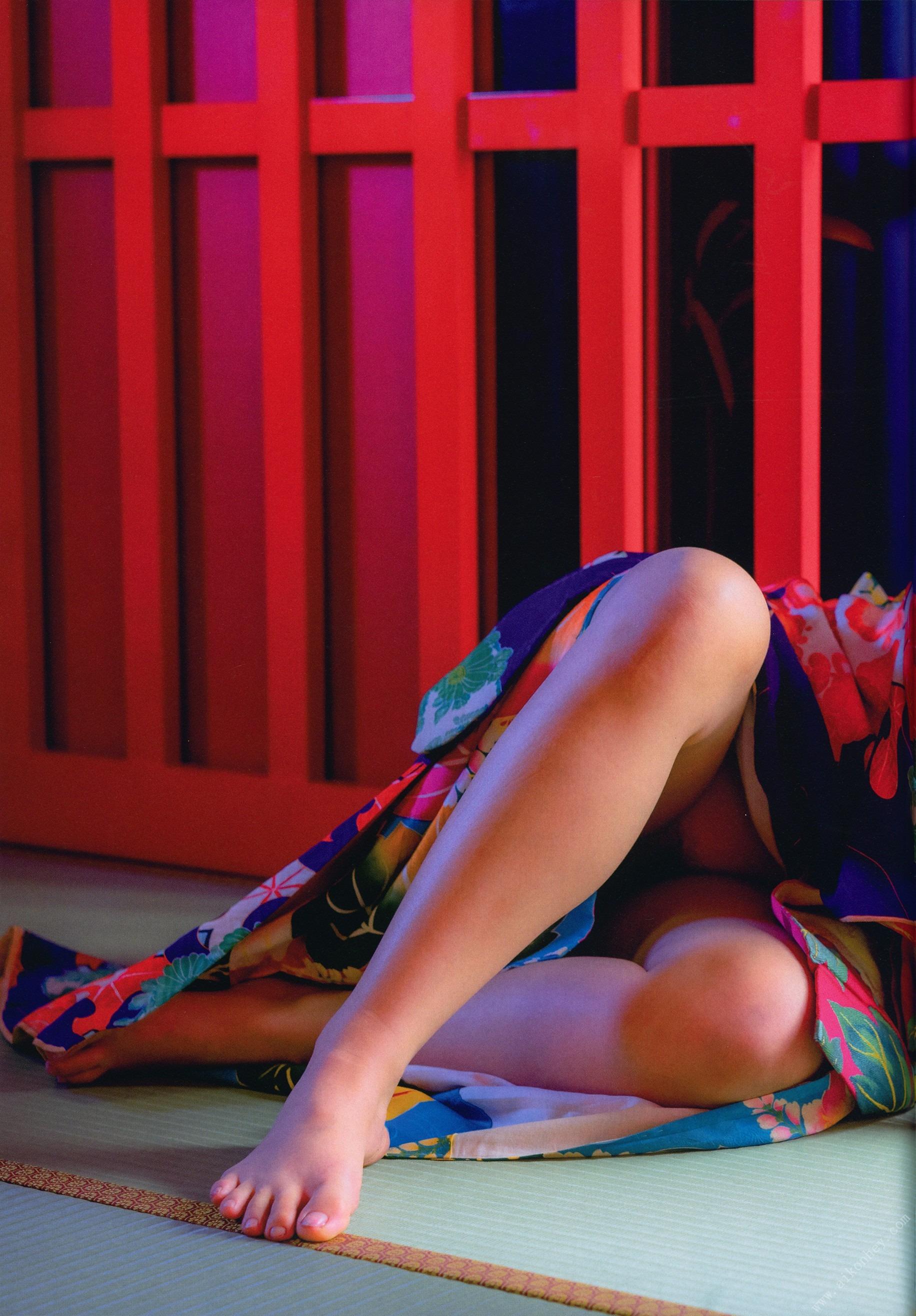 Yua Mikami - Oiran Photo Book "Washabi" 125P