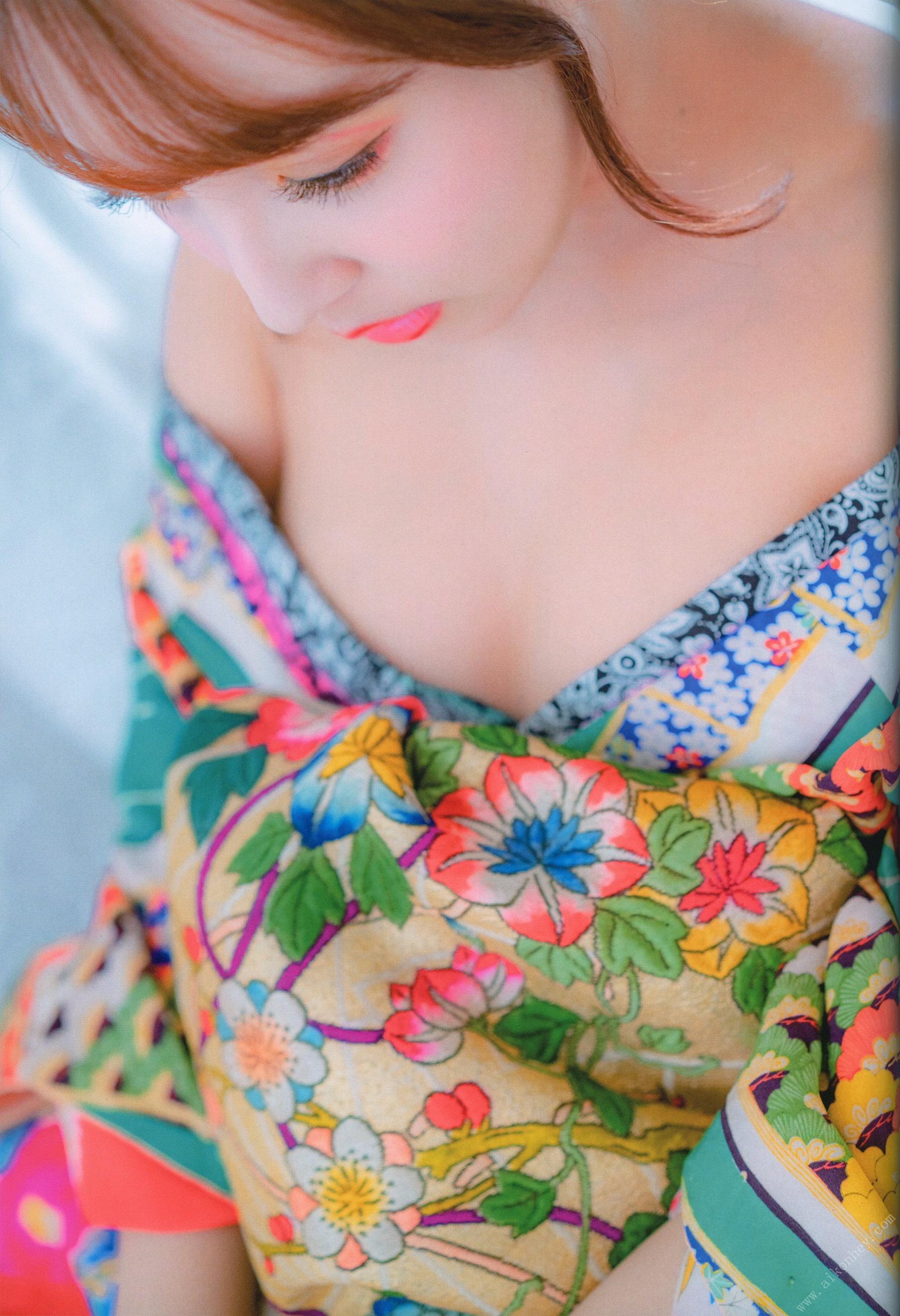ยูอา มิคามิ - หนังสือภาพโฮกะไก 『วะมิโชวะมิ』 125P