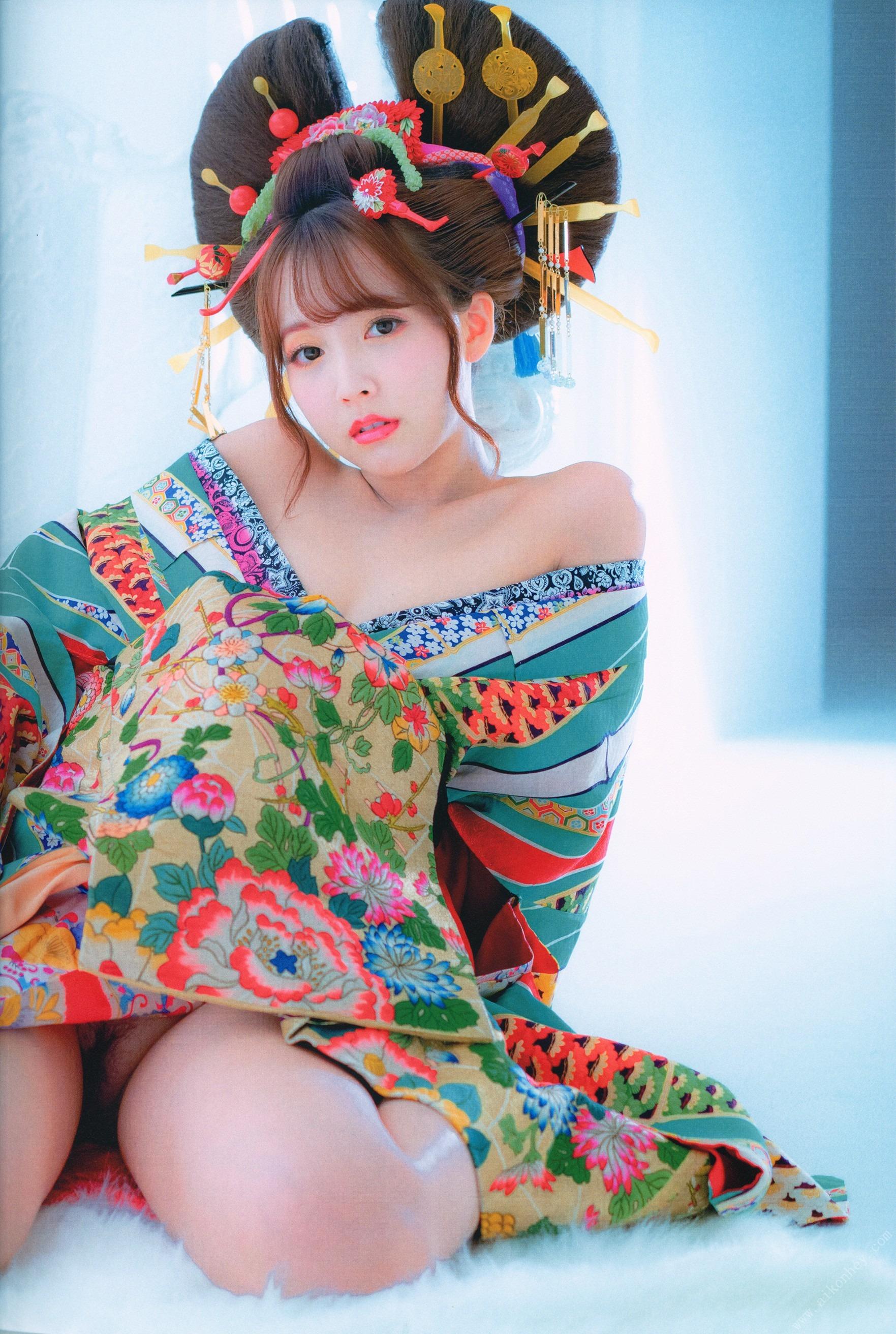 ยูอา มิคามิ - หนังสือภาพโฮกะไก 『วะมิโชวะมิ』 125P