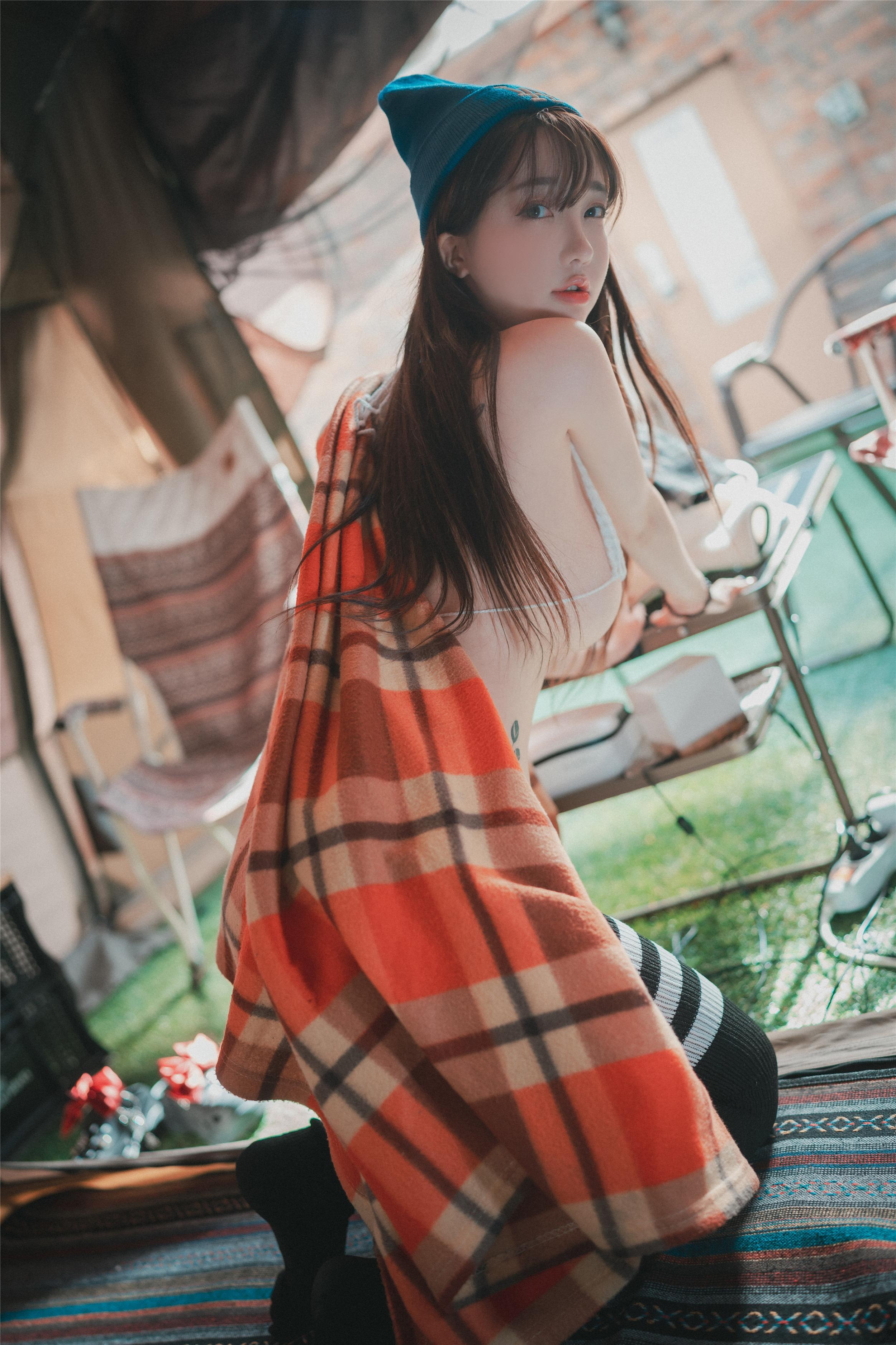 DJAWA Photo - Son Ye-Eun (손예은) - Glamping Lãng Mạn Mùa Đông 154P