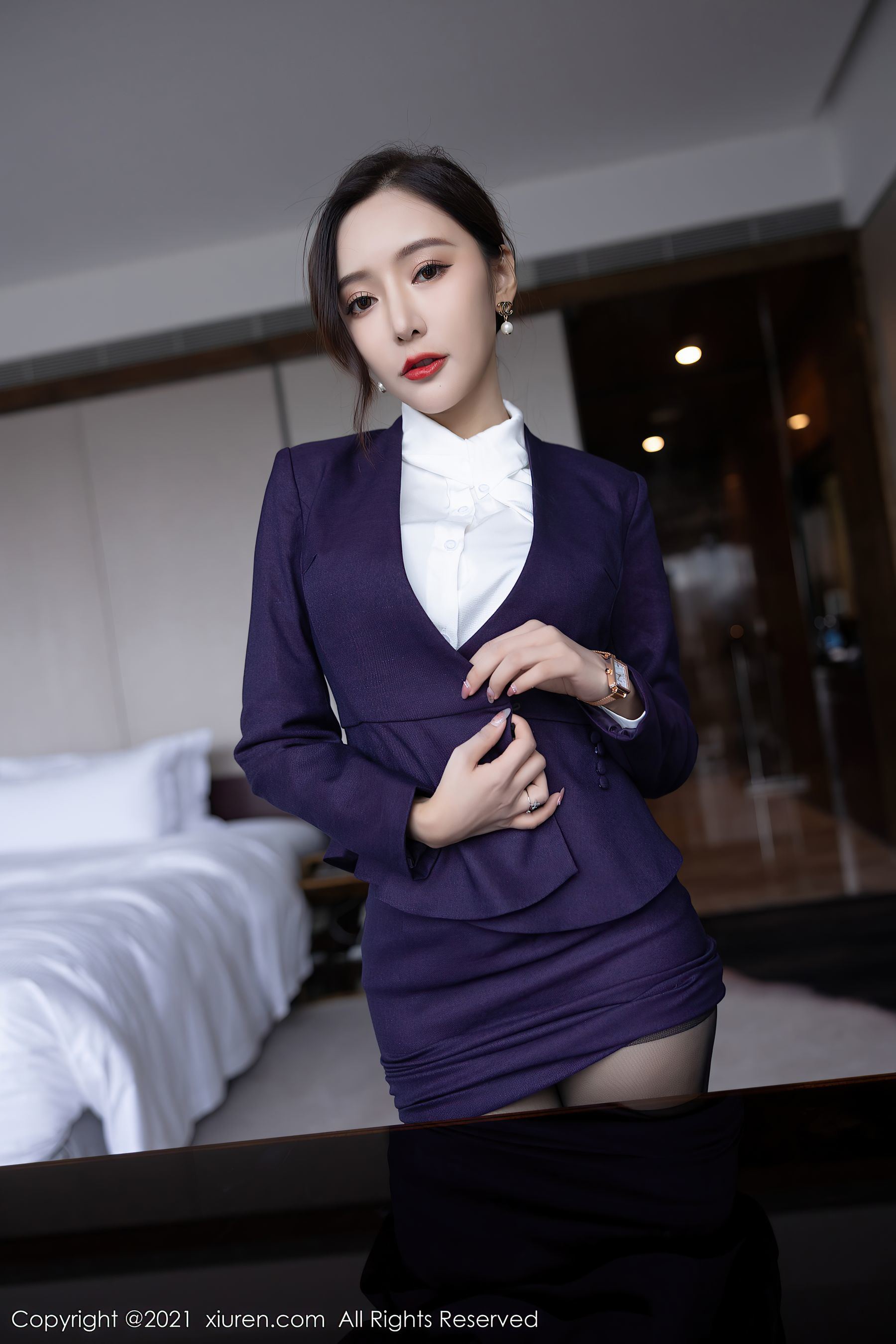 XiuRen No.4184 Wang Xinyao Yanni OL tất đen chân đẹp