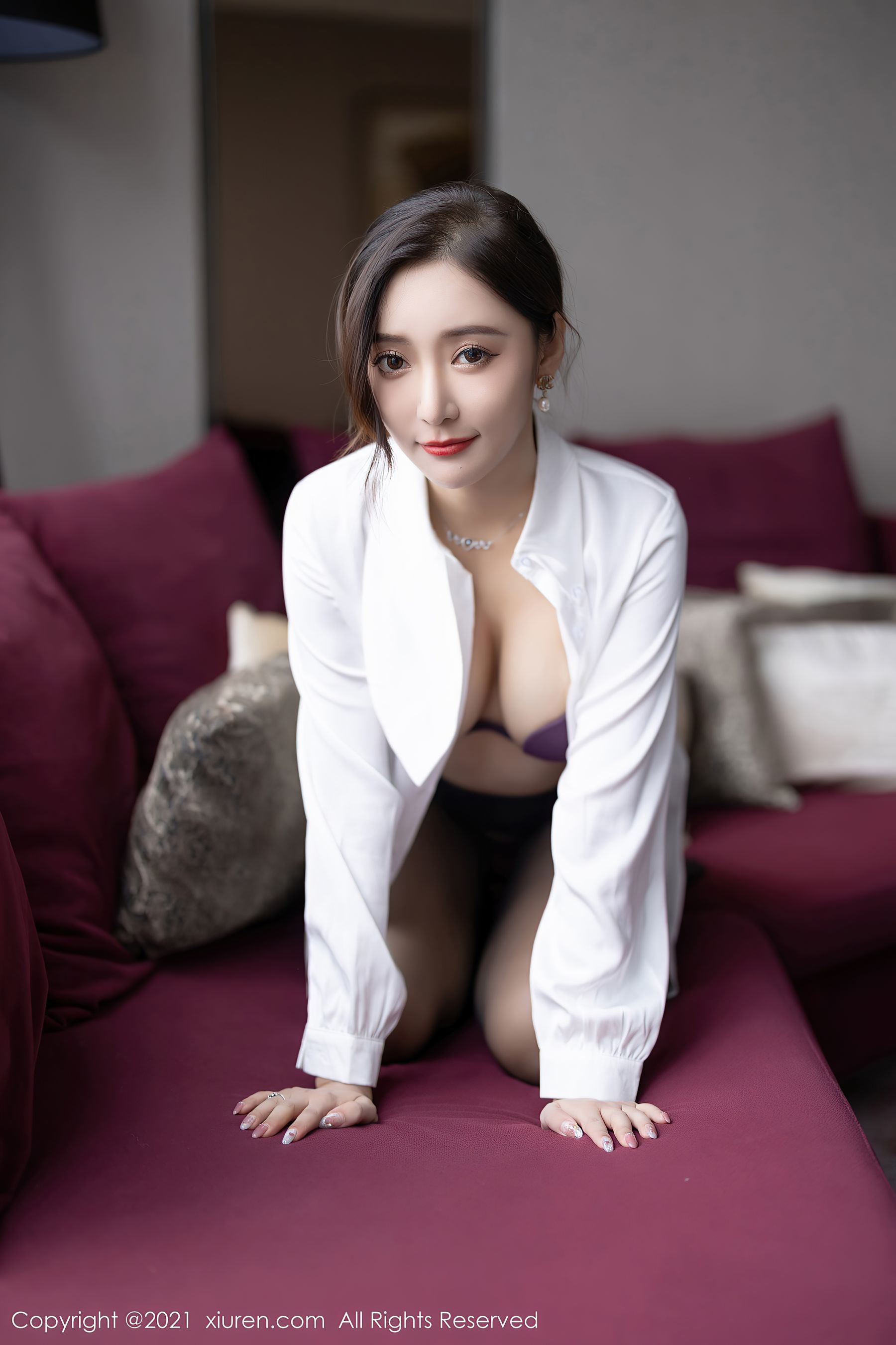 XiuRen No.4184 Wang Xinyao Yanni OL黒ストッキング美脚