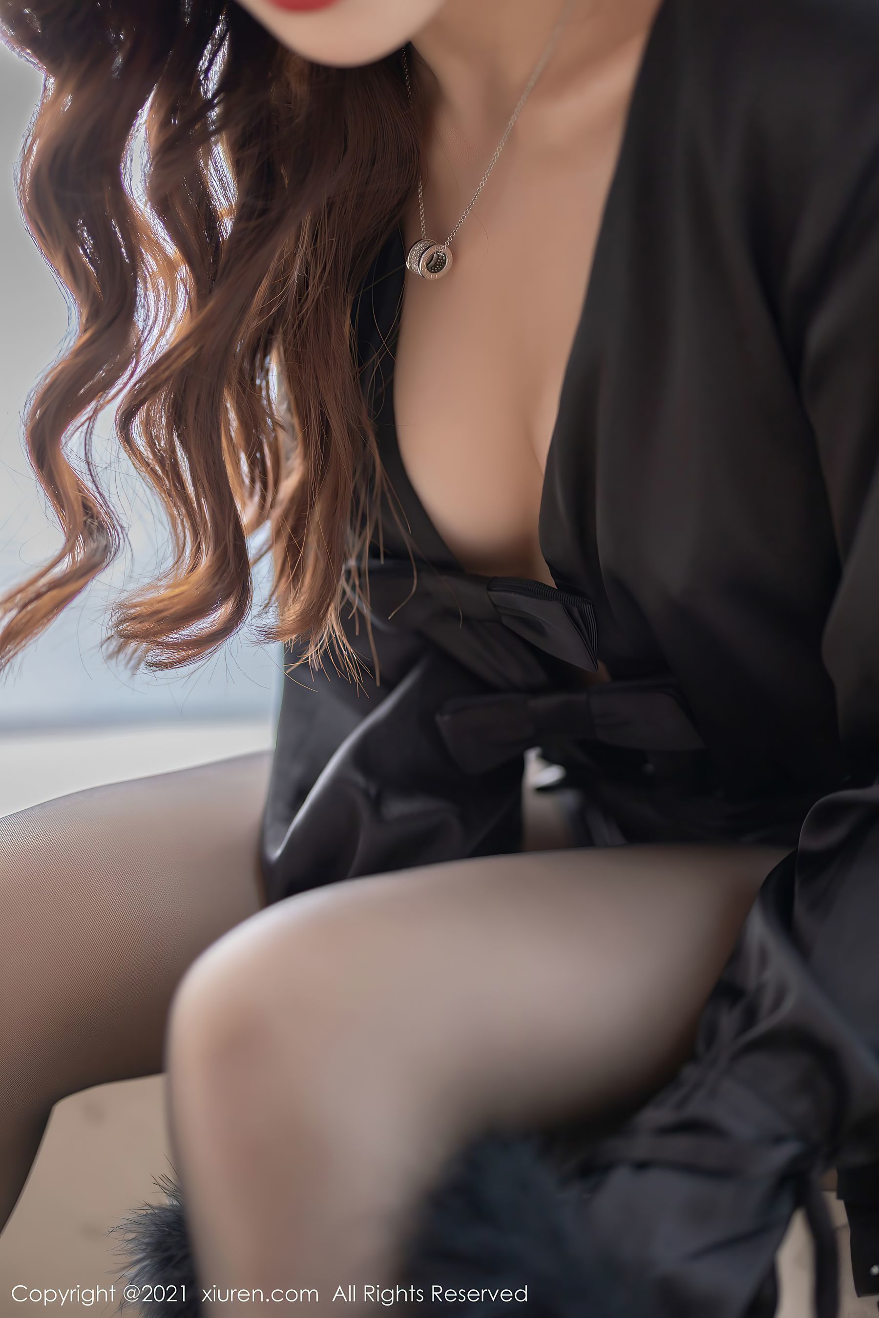 XiuRen] No.4205 Zhi Zhi Booty