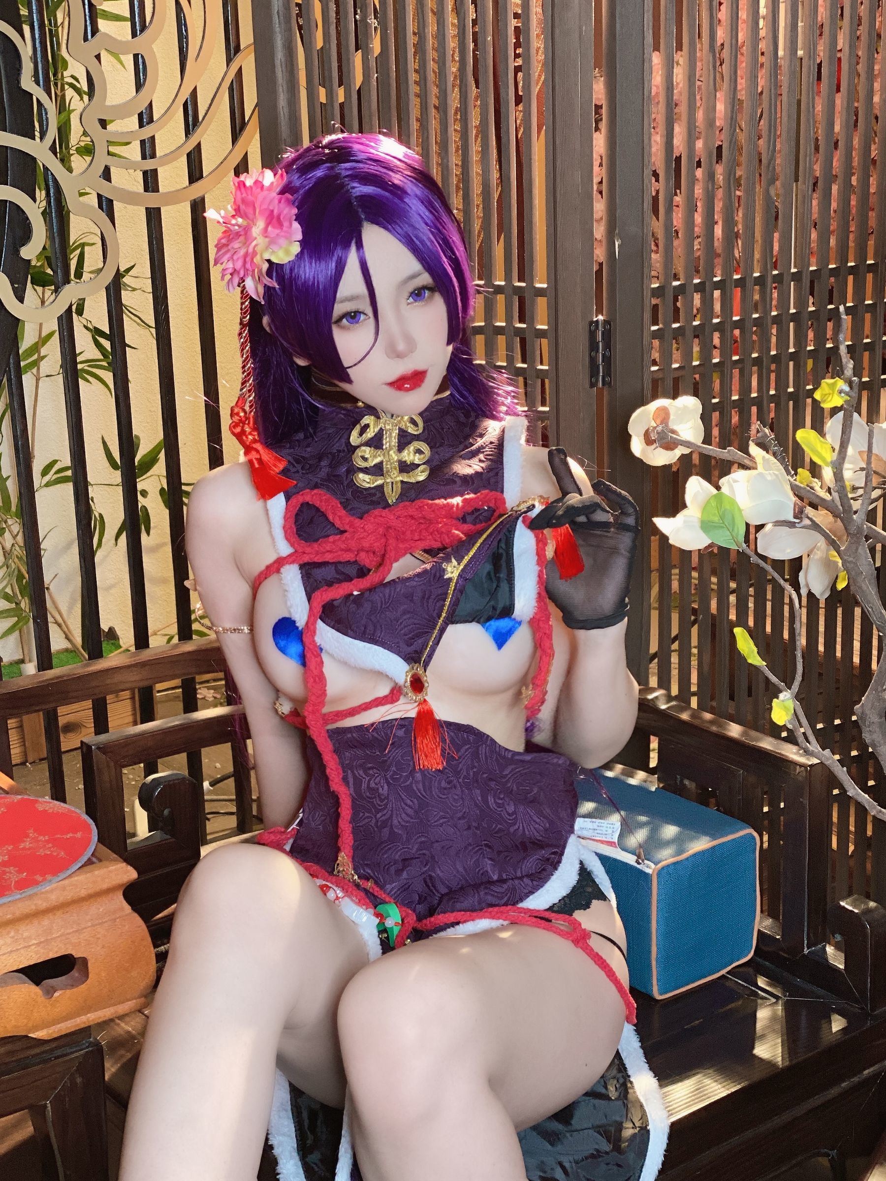 Cosplay Ngôi Sao Mạng] Nhất Bắc Diệc Bắc - Nai Quang Áo Cờ