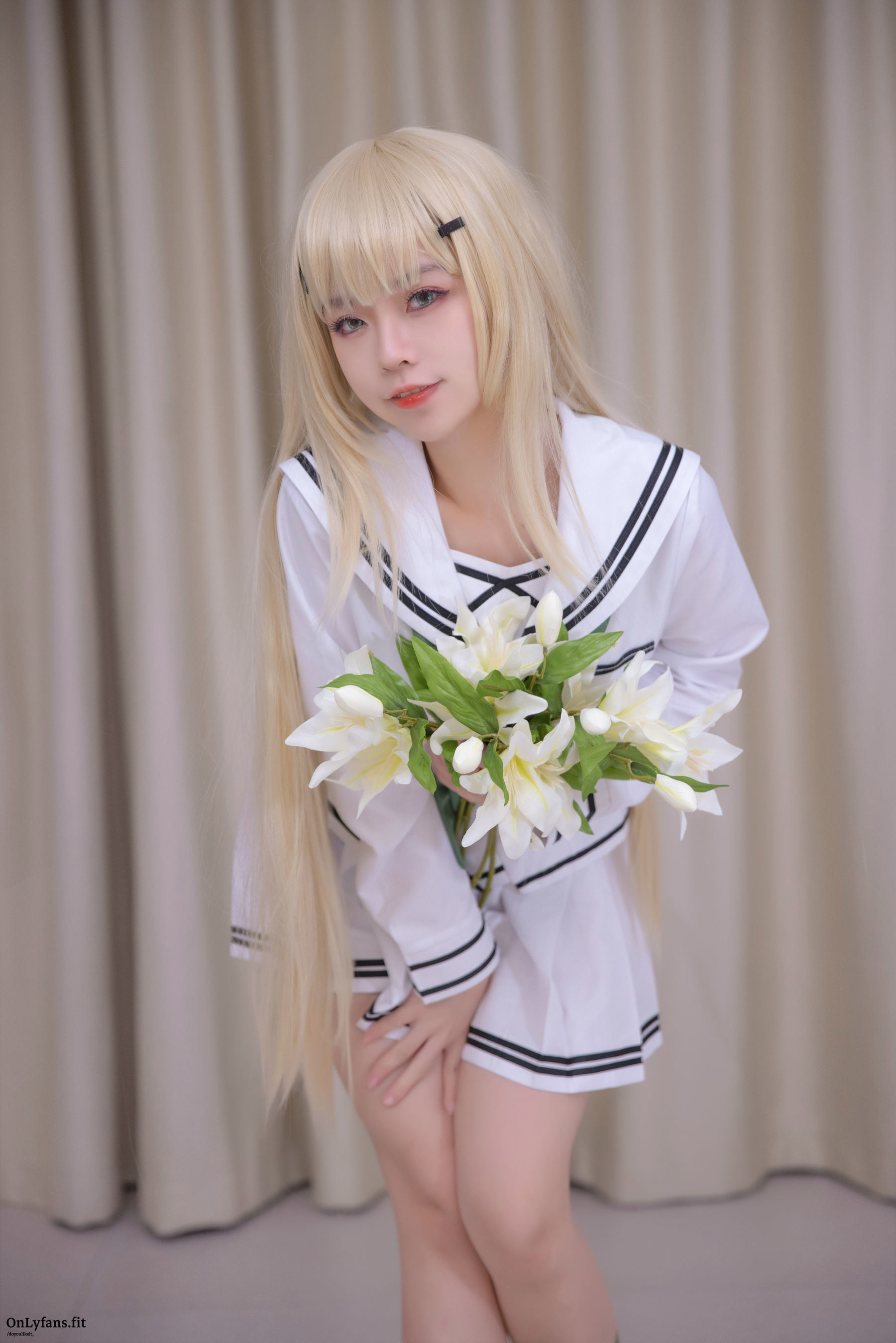 Net Red Cosplay] G44 Sẽ Không Bị Thương - Vạn Hoa Kính Chị Em Hoa