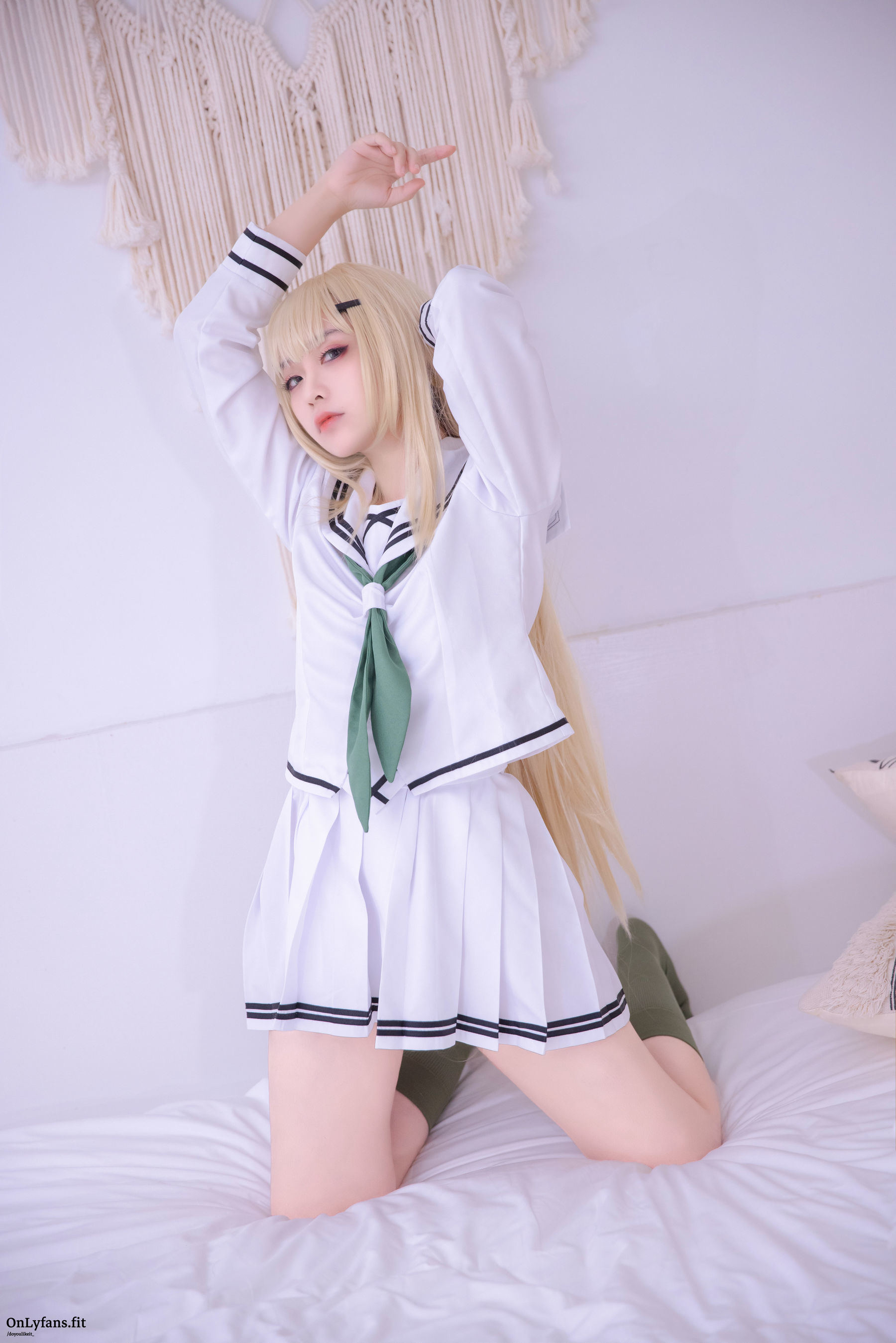 Net Red Cosplay] G44 Sẽ Không Bị Thương - Vạn Hoa Kính Chị Em Hoa