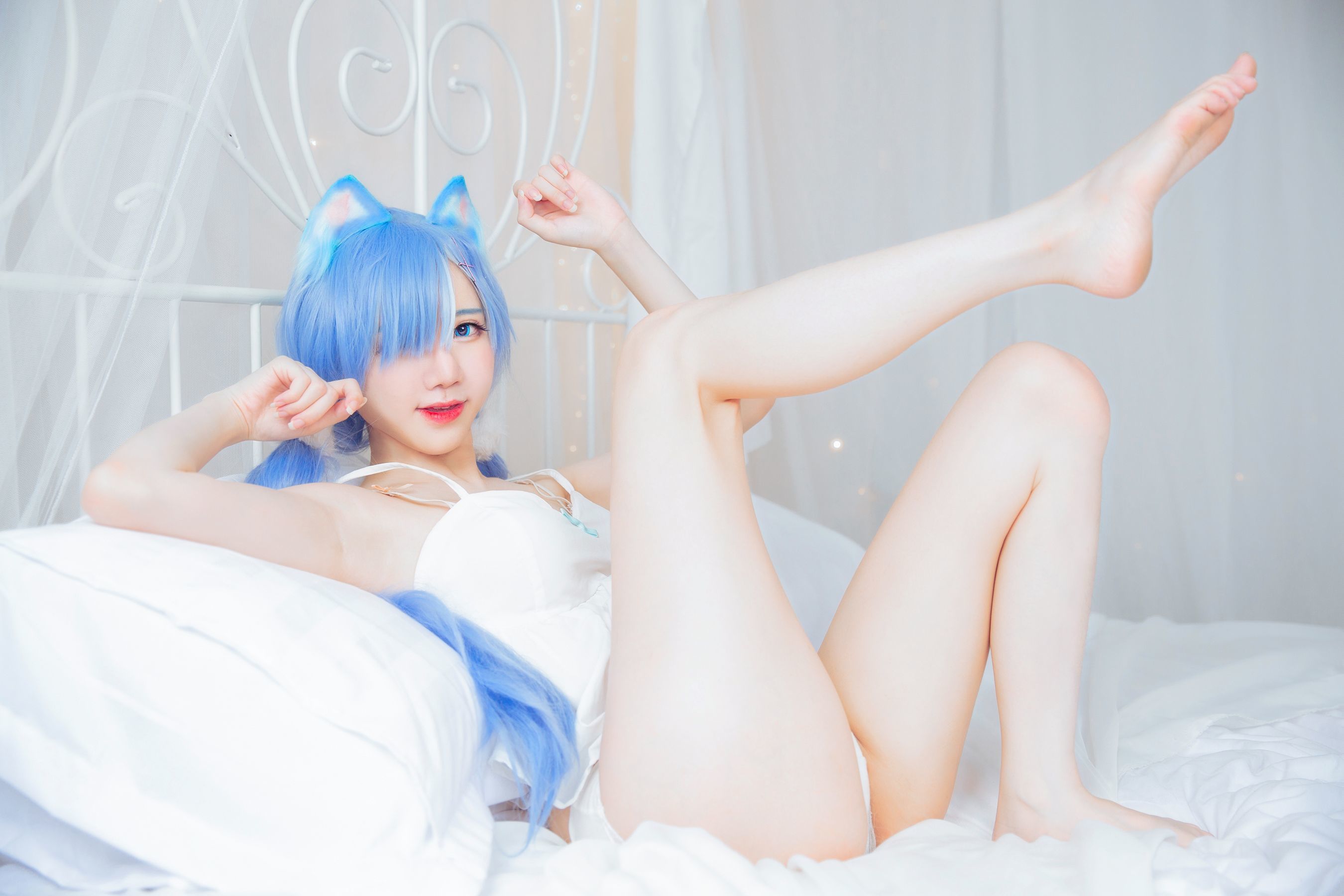 Internet Celebrity Cosplay] Sally Dorasnow - Rem White Kitty