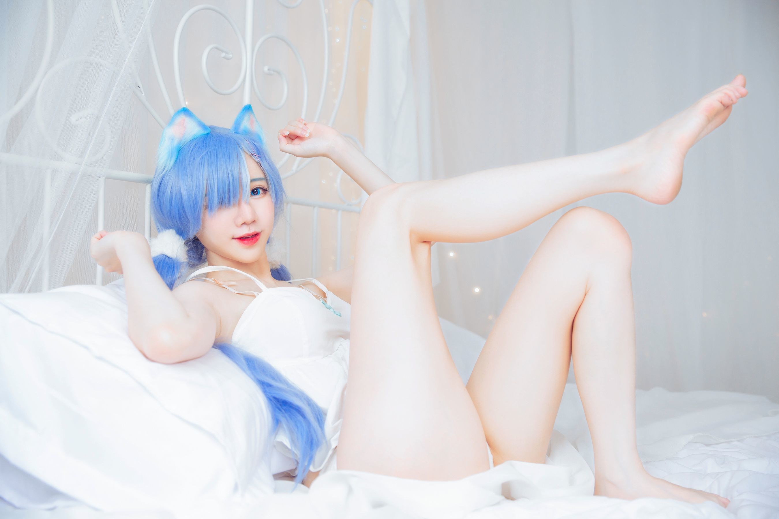 Internet Celebrity Cosplay] Sally Dorasnow - Rem White Kitty