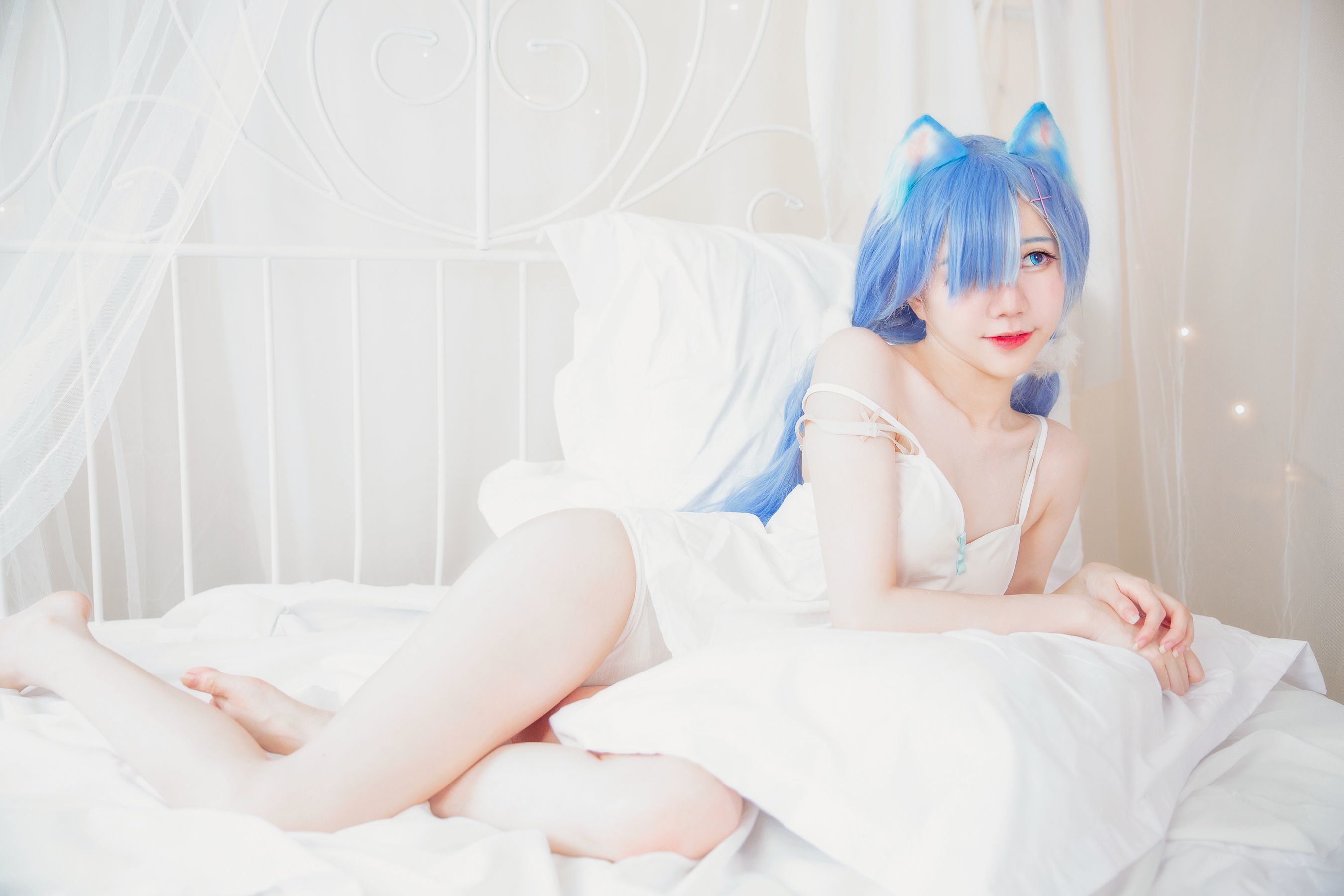 Cosplay Người Mạng] Sally Dorasnow - Rem White Kitty