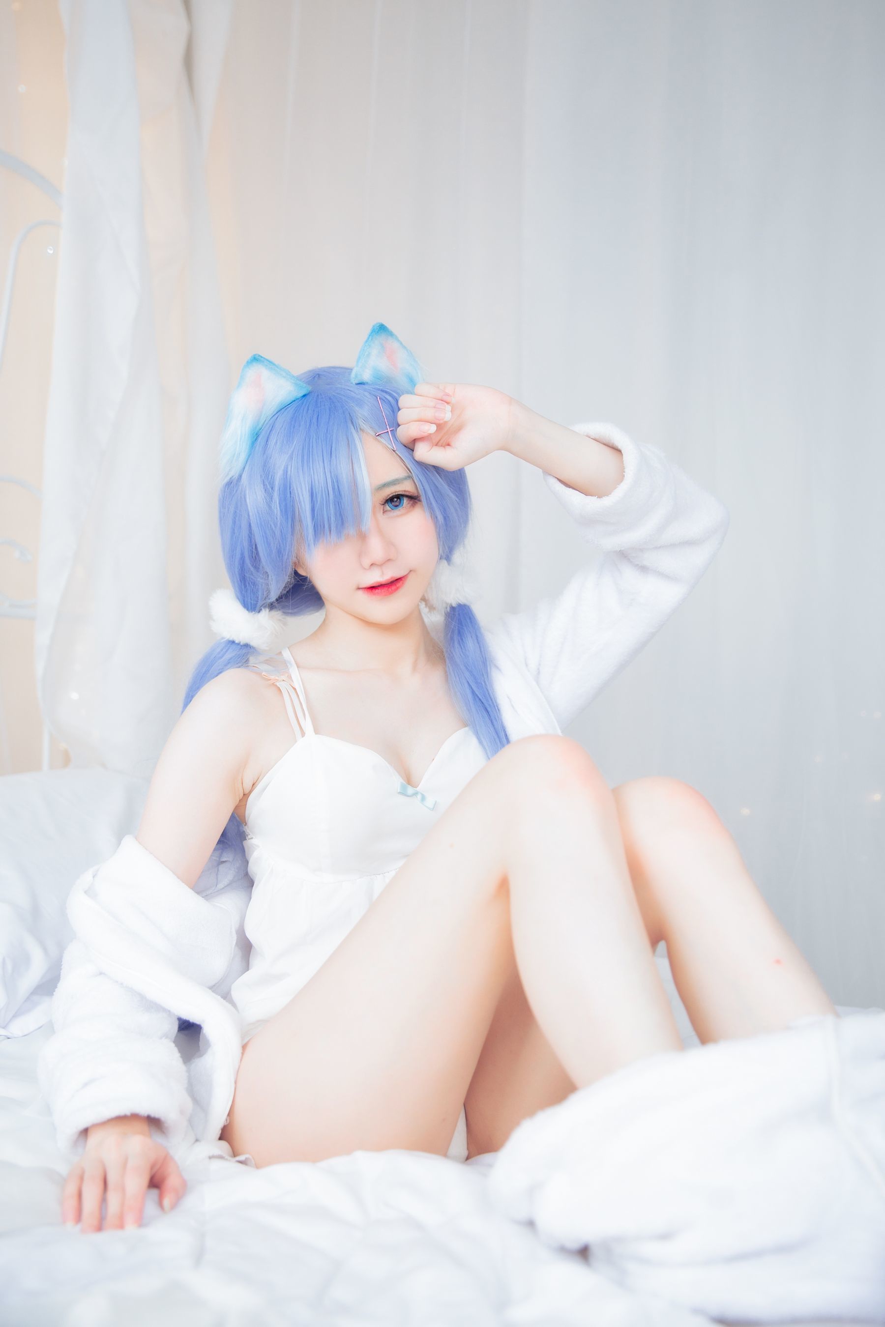Cosplay Người Mạng] Sally Dorasnow - Rem White Kitty
