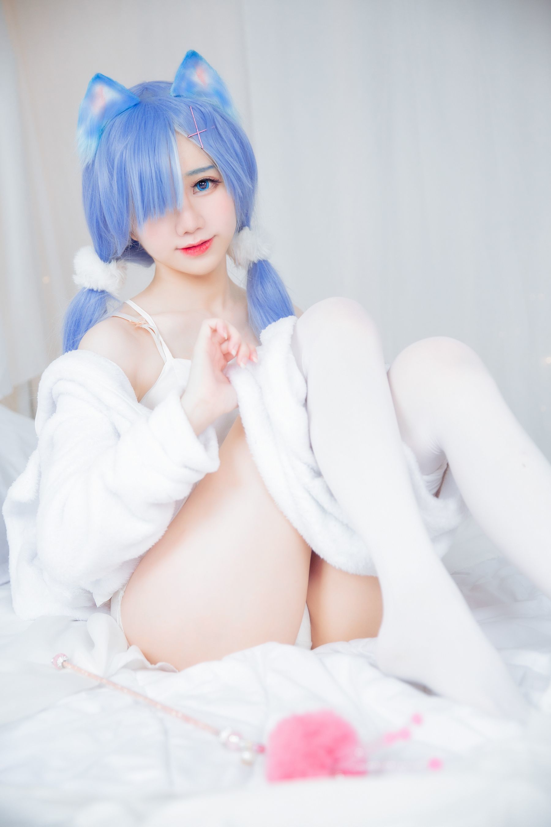 Cosplay Người Mạng] Sally Dorasnow - Rem White Kitty