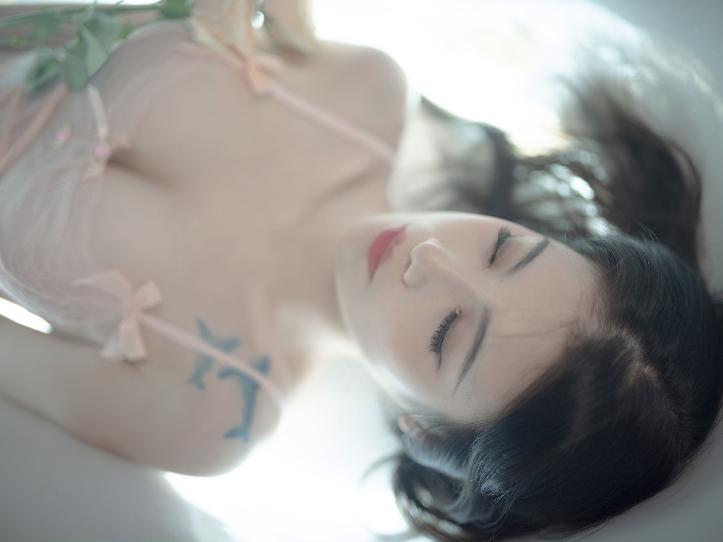 왕홍 COS] 1미터 8의 대리자 - 그리움이 고통의 바다처럼