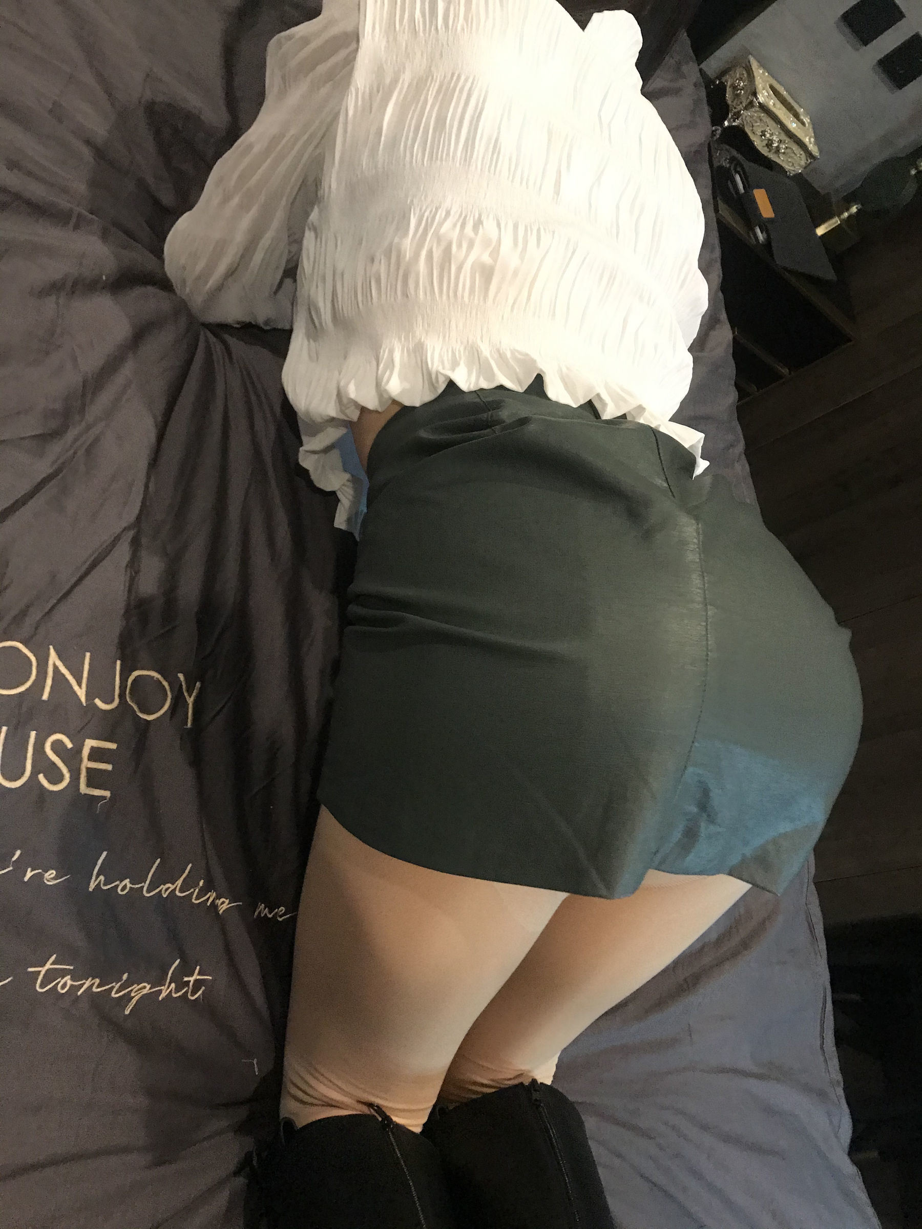 Blogger Chân Tơ Mễ Lộc_Monroe 2020.03.02 Váy Da Thịt Tơ