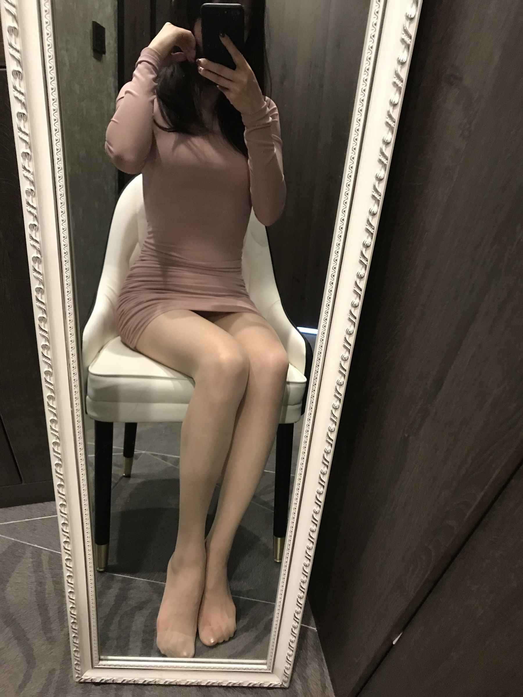 Blogger Chân Tơ Mễ Lộc_Monroe 2020.03.06 Hiển Thị Tại Nhà