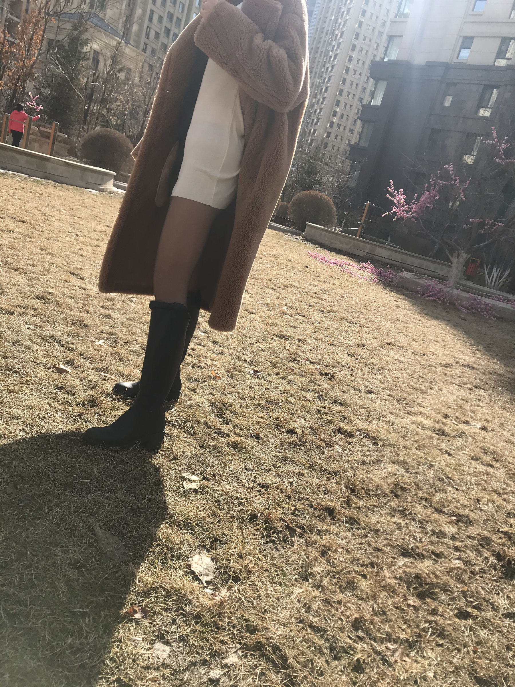 Blogger Chân Tơ Mễ Lộc_Monroe 11/03/2020 Thay Tơ Tắm Nắng