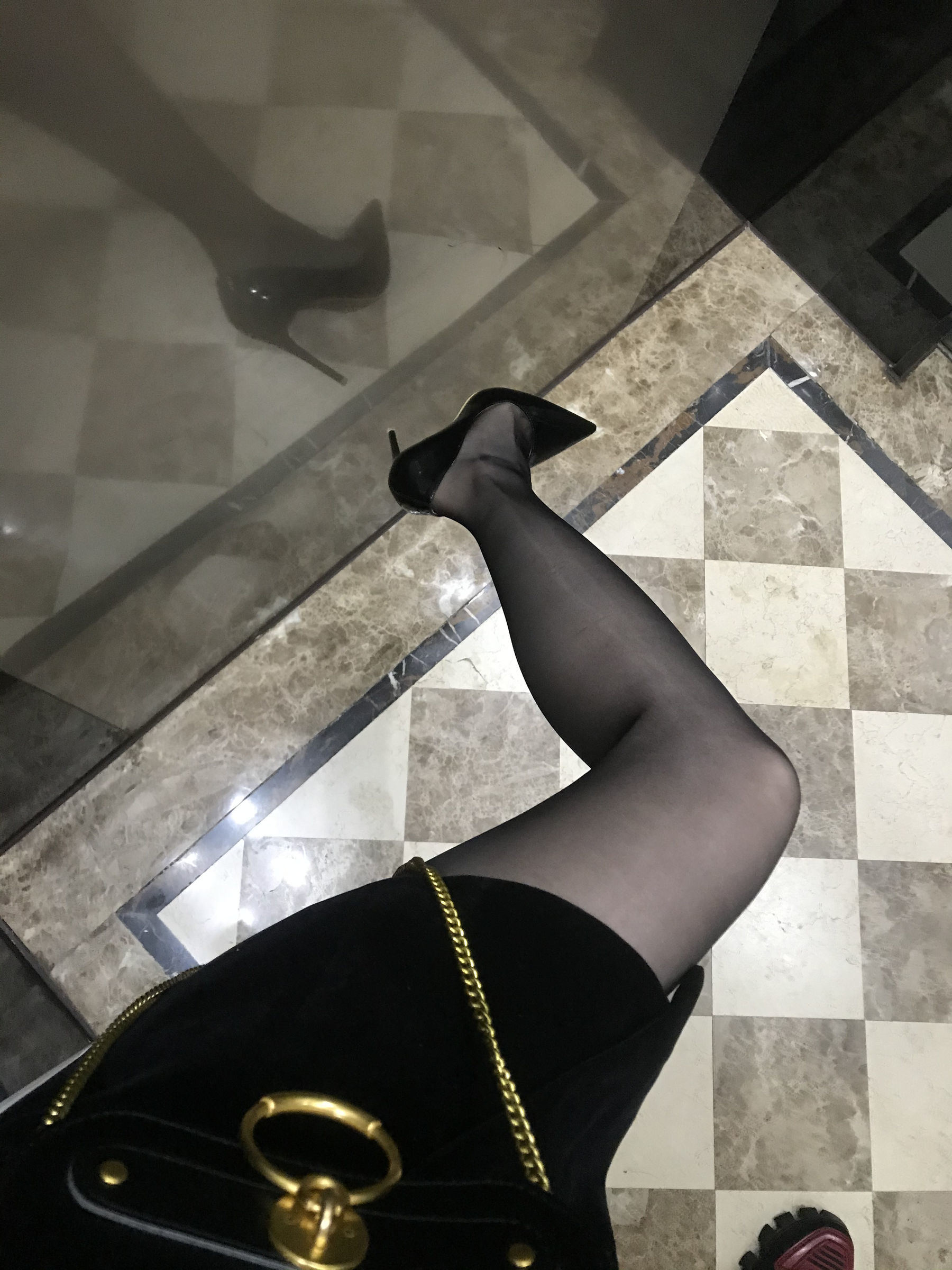 Foot Fetish Blogger Milu_Monroe March 15, 2020 Club Black Silk