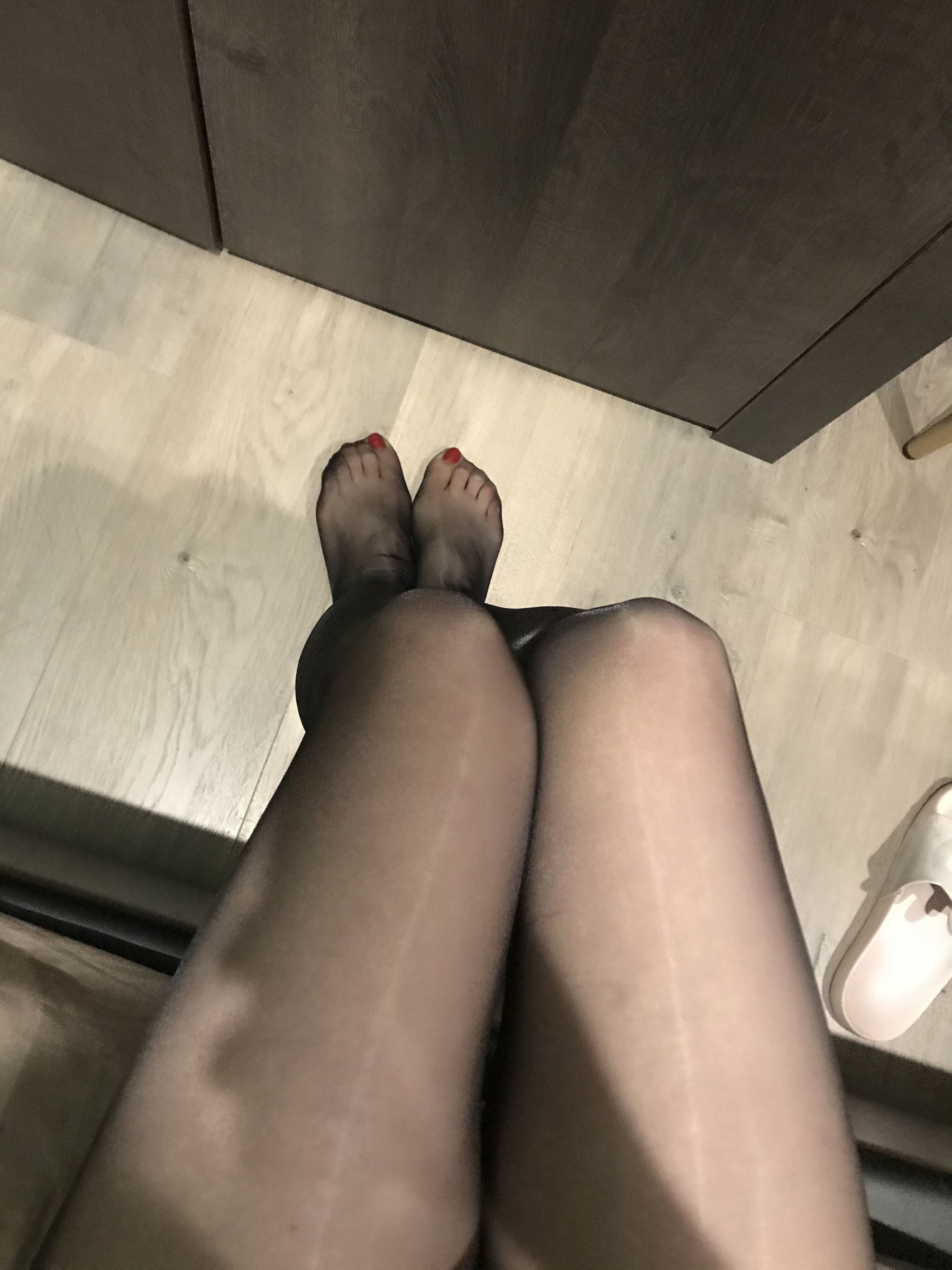 Foot Fetish Blogger Milu_Monroe March 15, 2020 Club Black Silk