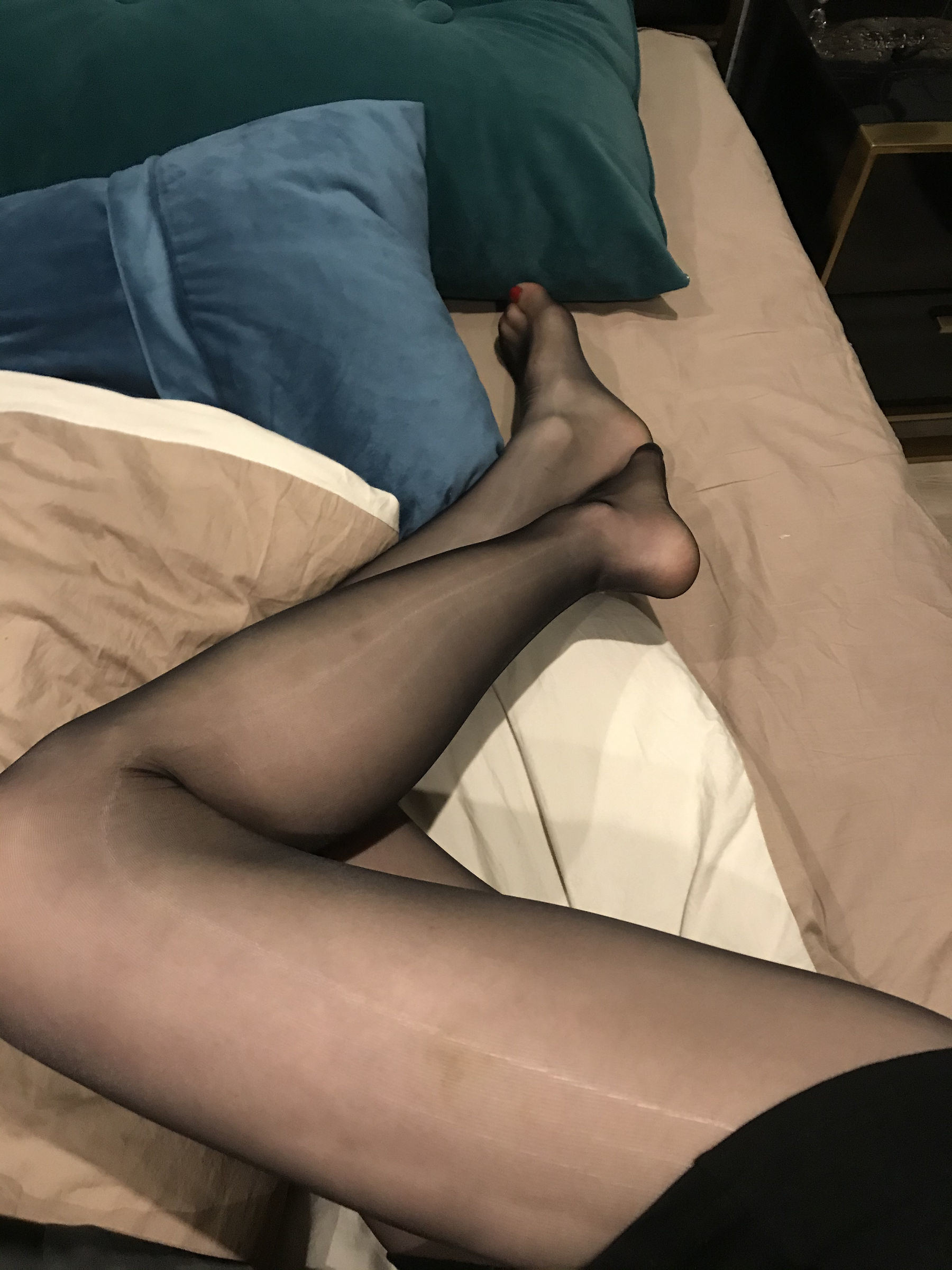 Foot Fetish Blogger Milu_Monroe March 15, 2020 Club Black Silk