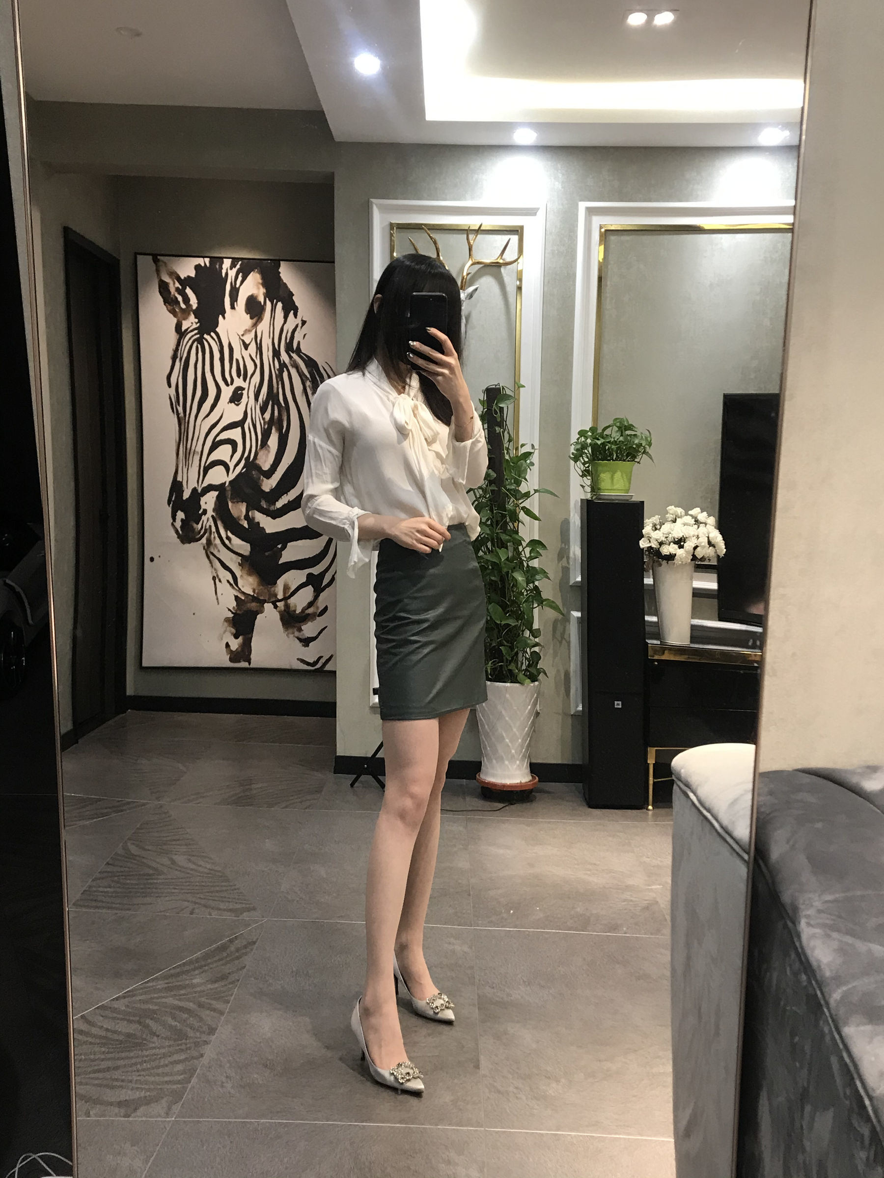 絲足博主麋鹿_Monroe 2020.04.04 圓臀誘惑