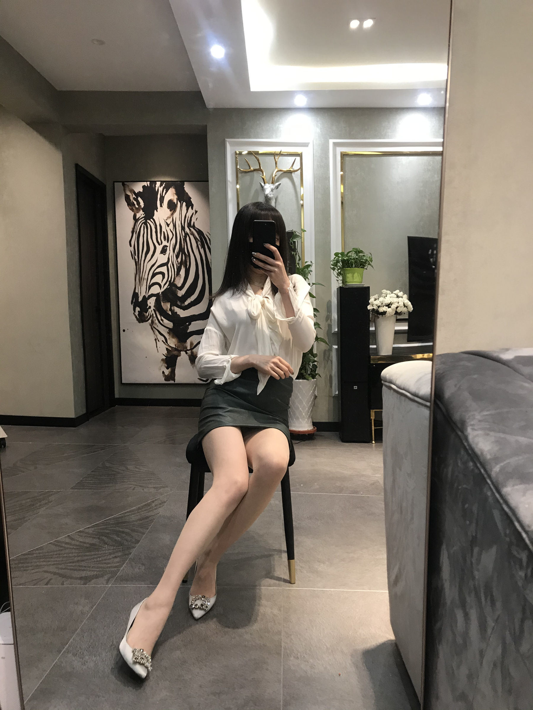 絲足博主麋鹿_Monroe 2020.04.04 圓臀誘惑