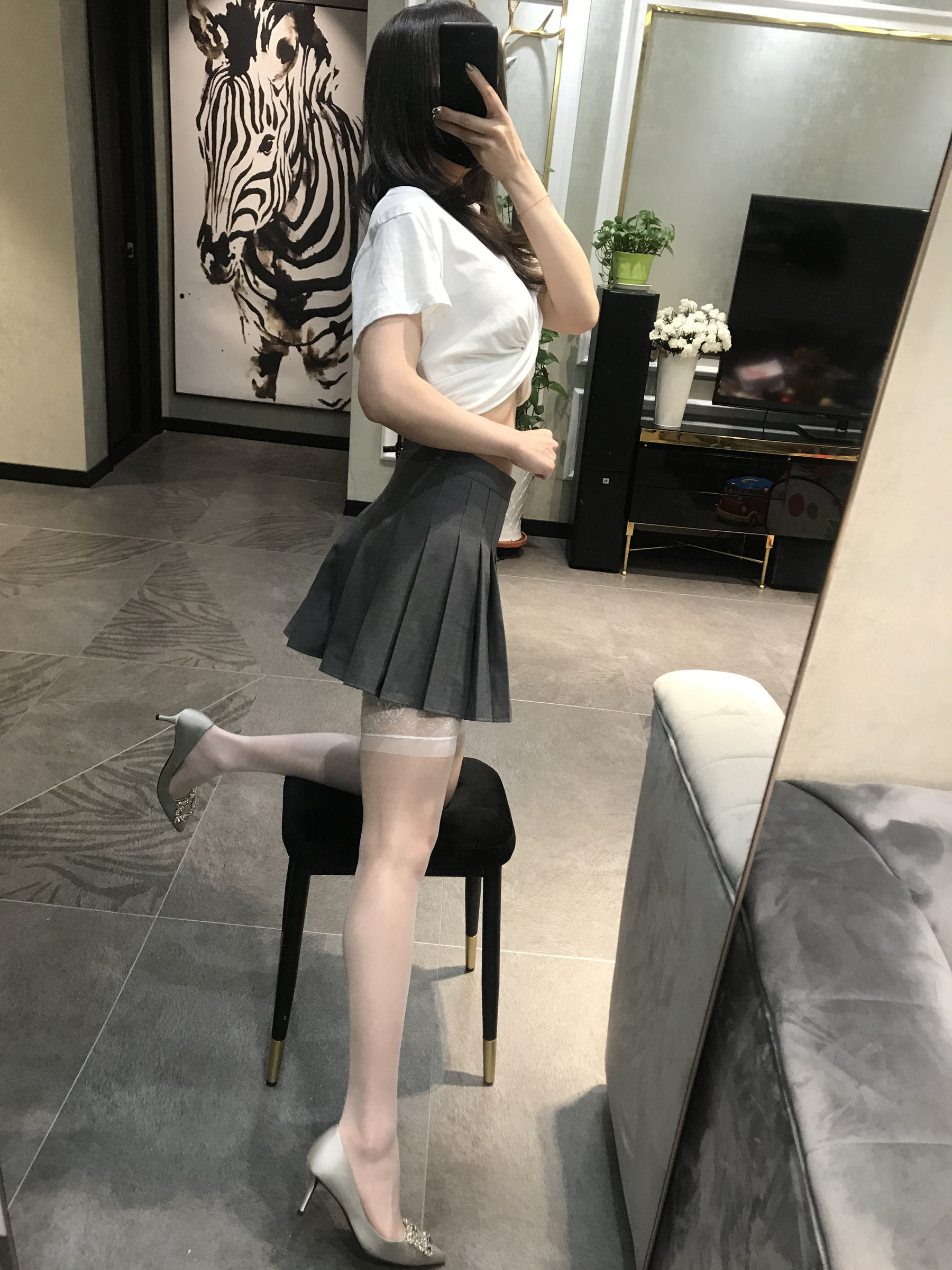 Blogger Sỹ Túc Milu_Monroe 2020.04.04 Vòng mông quyến rũ