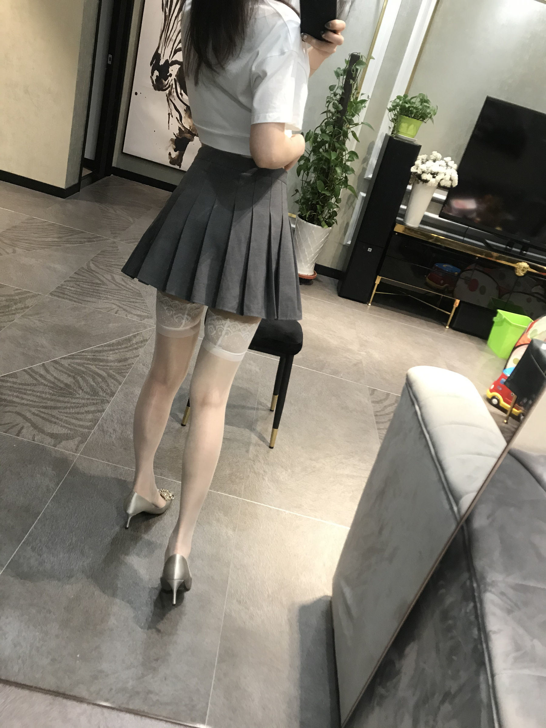 Blogger Sỹ Túc Milu_Monroe 2020.04.04 Vòng mông quyến rũ