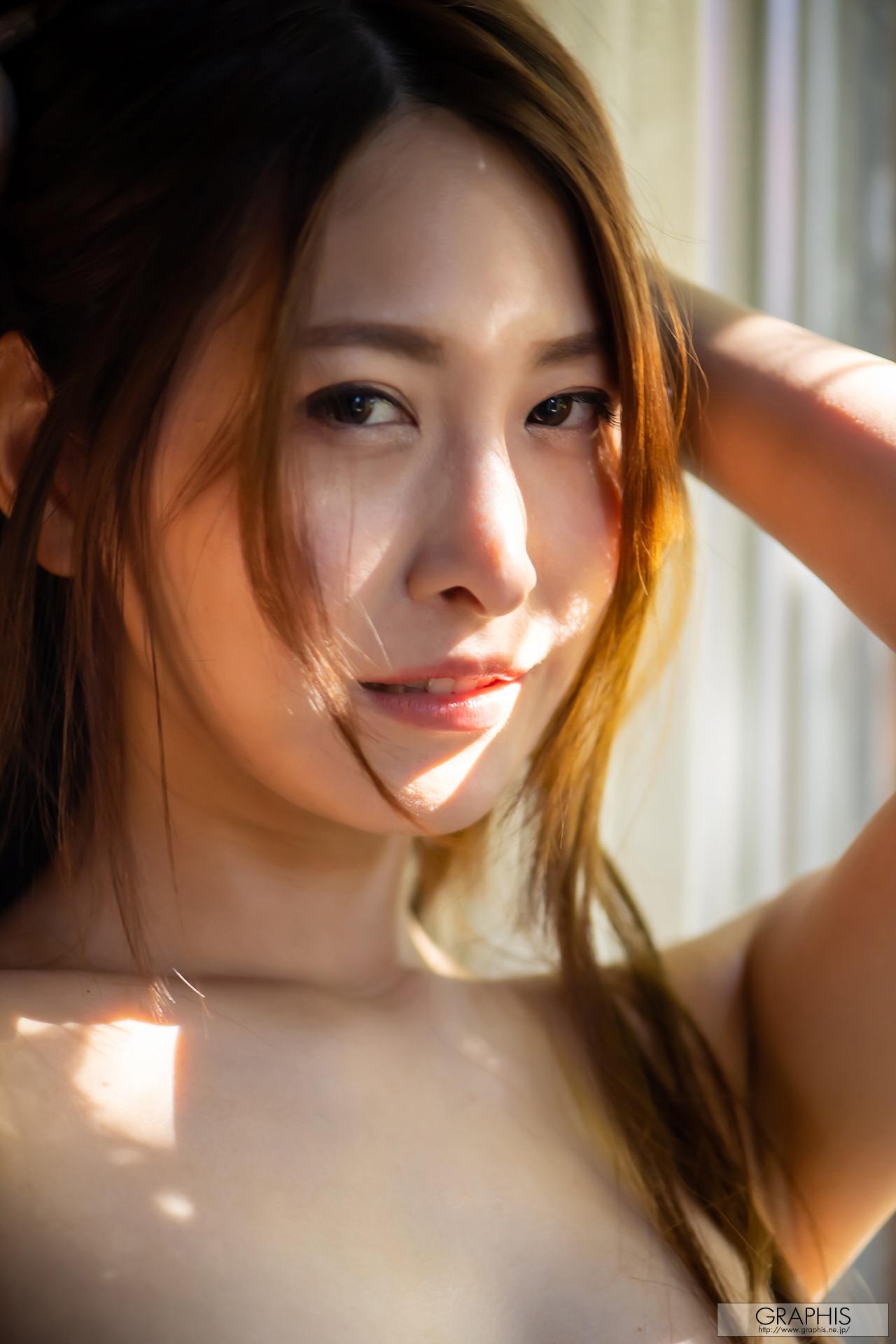 [Graphis] Gals – Mai Kanami 神菜美まい Classy [141P]