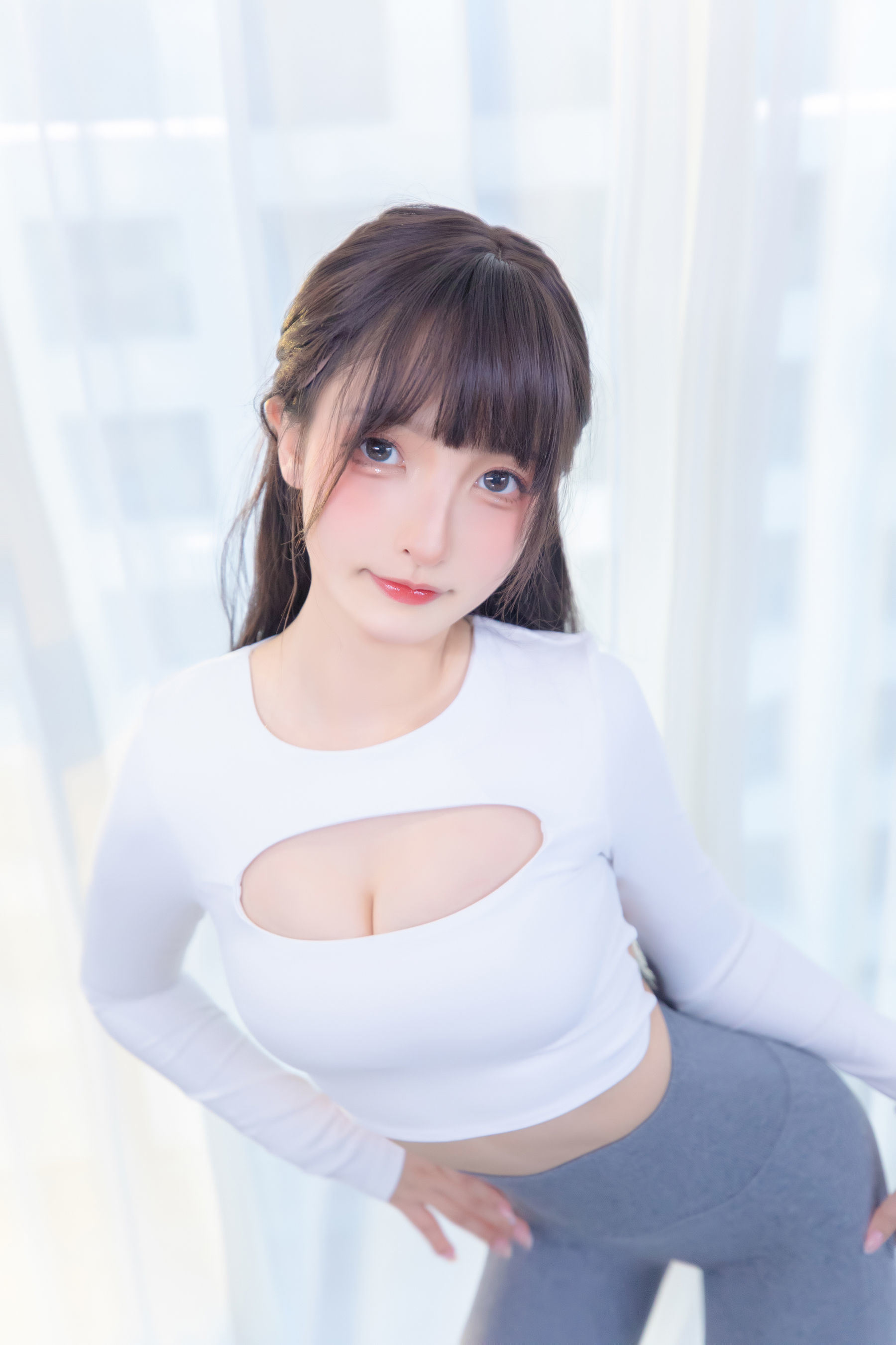 Cosplay Ngôi Sao Mạng]  belle  Kagura Ban Mafuyu Cô Gái Yoga