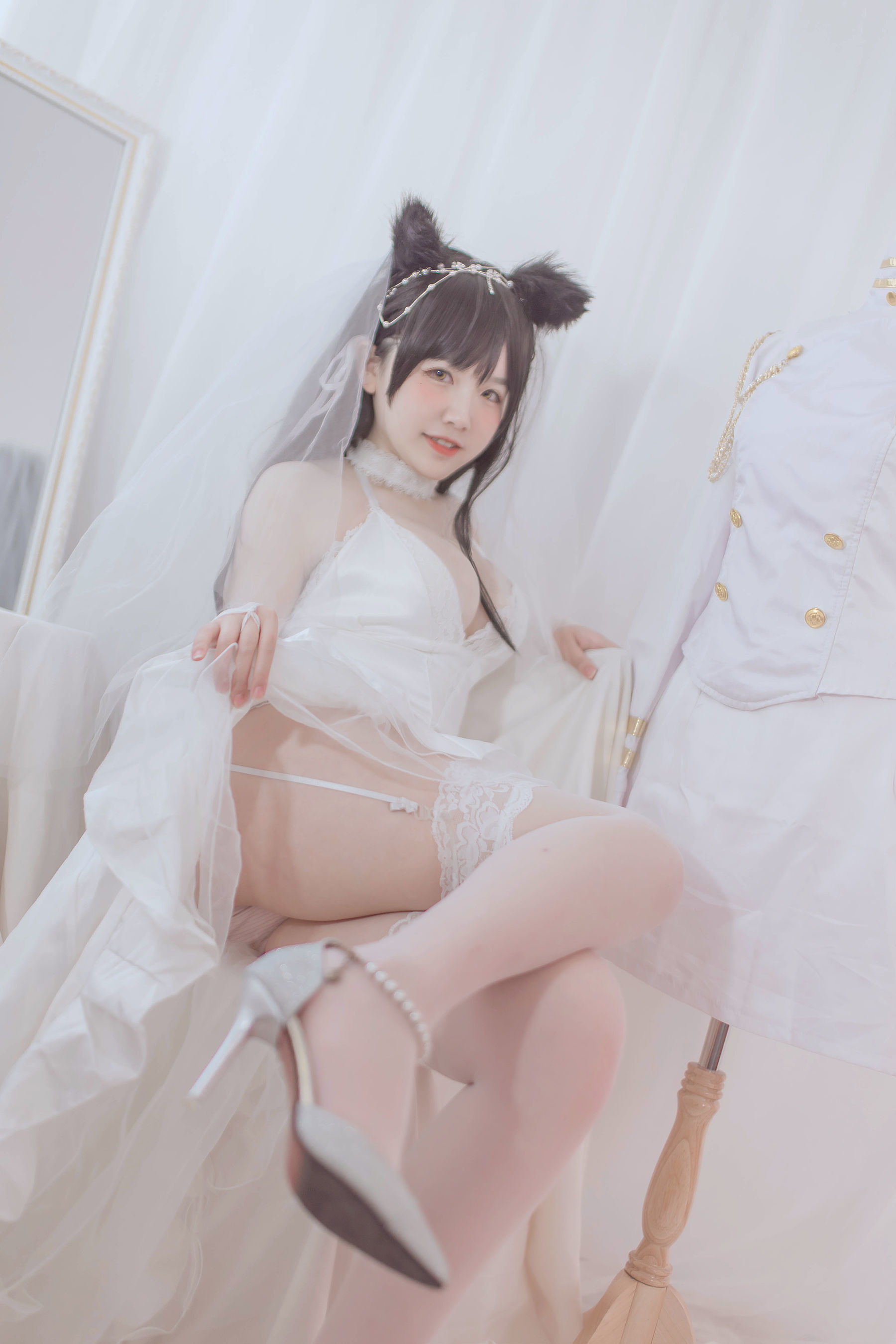 Cosplay Ngôi Sao Mạng] A Ban Hôm Nay Rất Vui Vẻ - Atago Váy Cưới