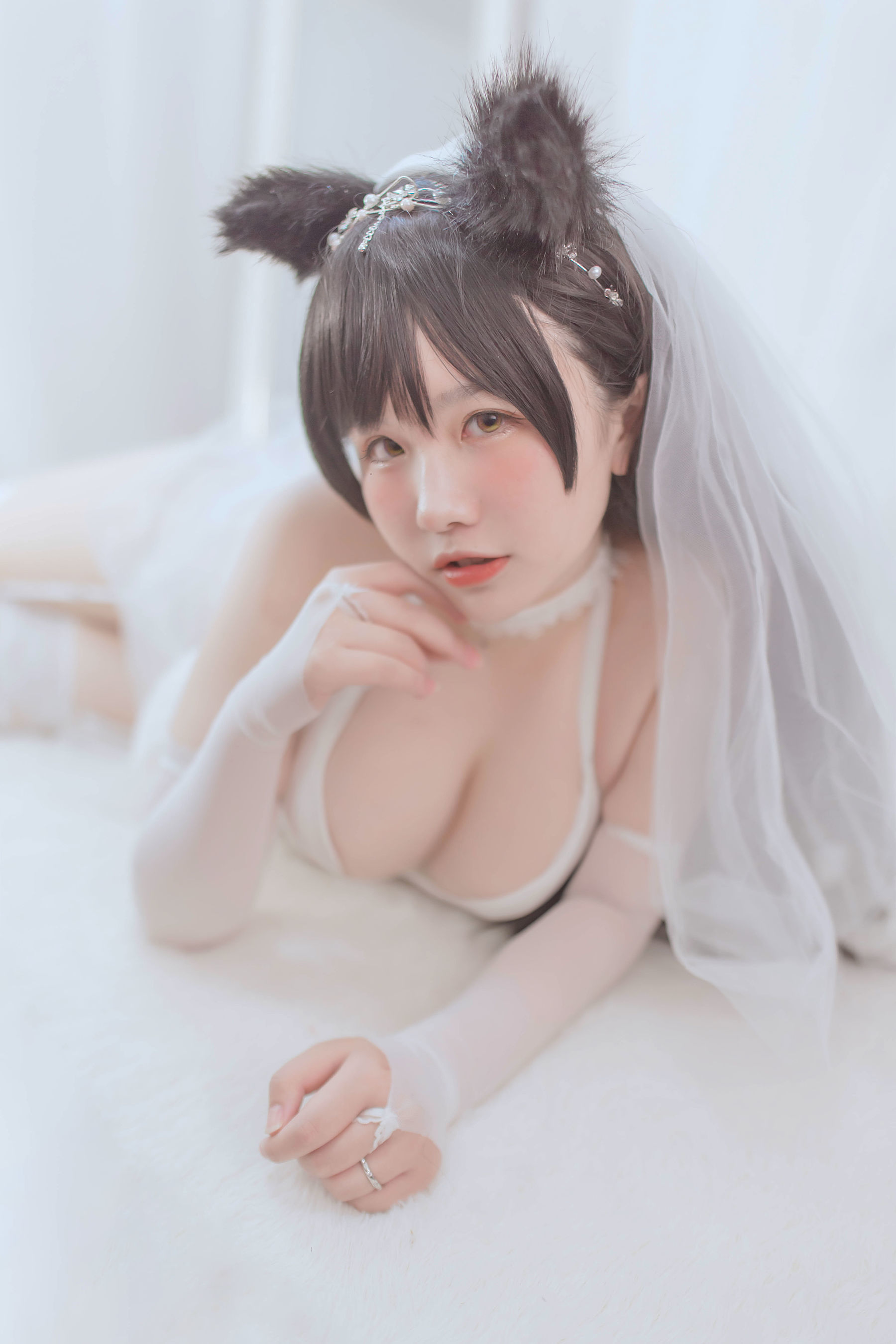 Cosplay Ngôi Sao Mạng] A Ban Hôm Nay Rất Vui Vẻ - Atago Váy Cưới