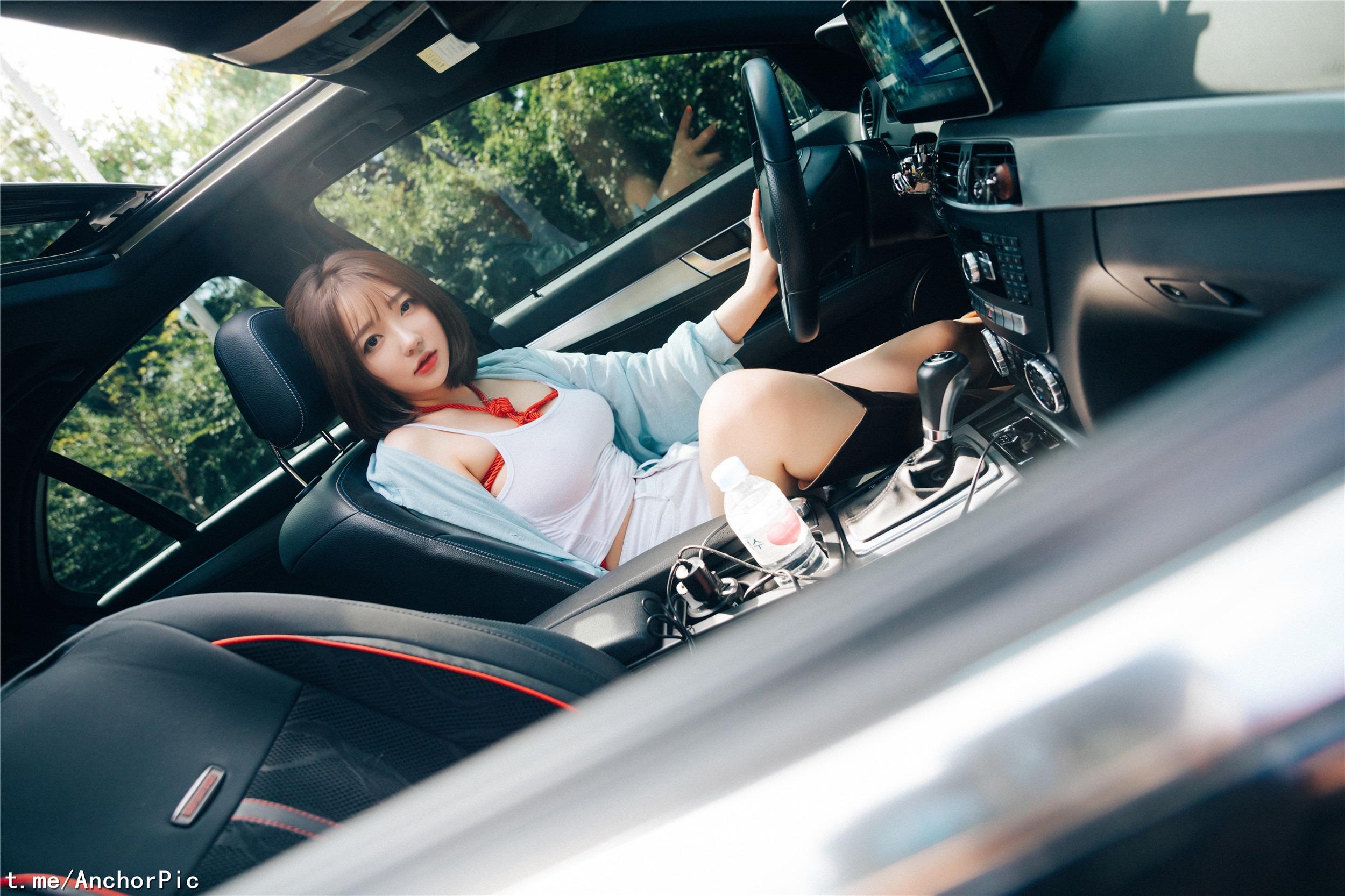 盧齊] 孫藝恩 – SM CarXXX [118P