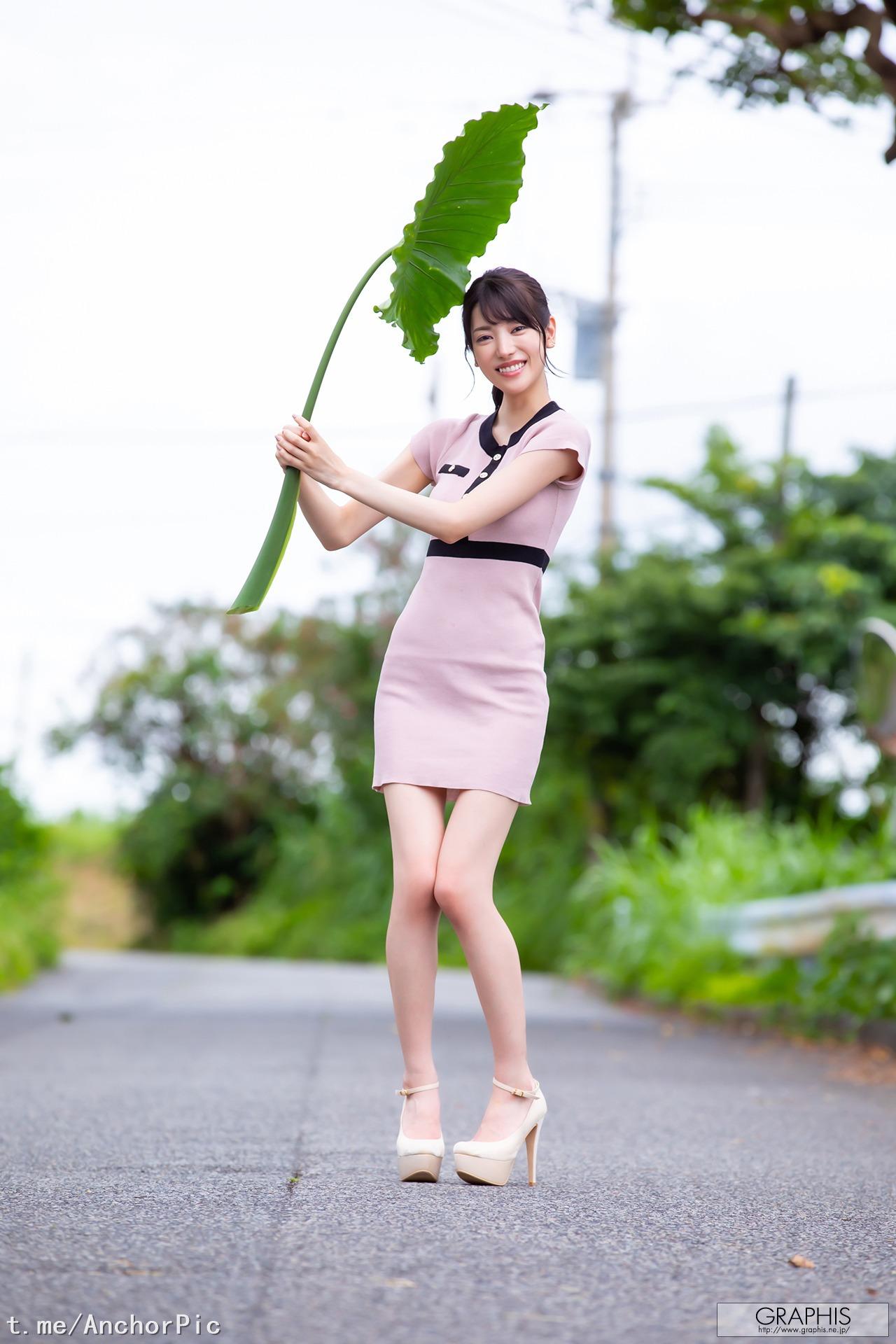 Graphis] Gals – Karen Kaede 楓カレン «Tour Nhiệt Đới!» 141P