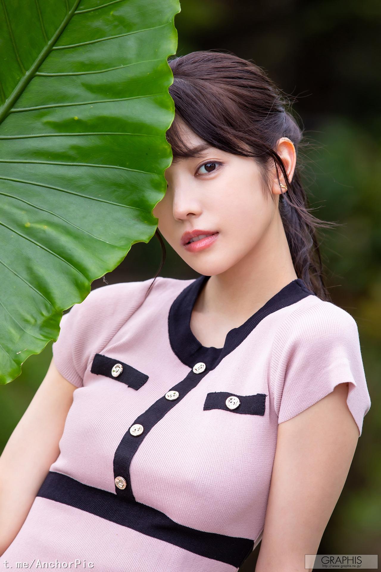 Graphis] Gals – Karen Kaede 楓カレン «Tour Nhiệt Đới!» 141P