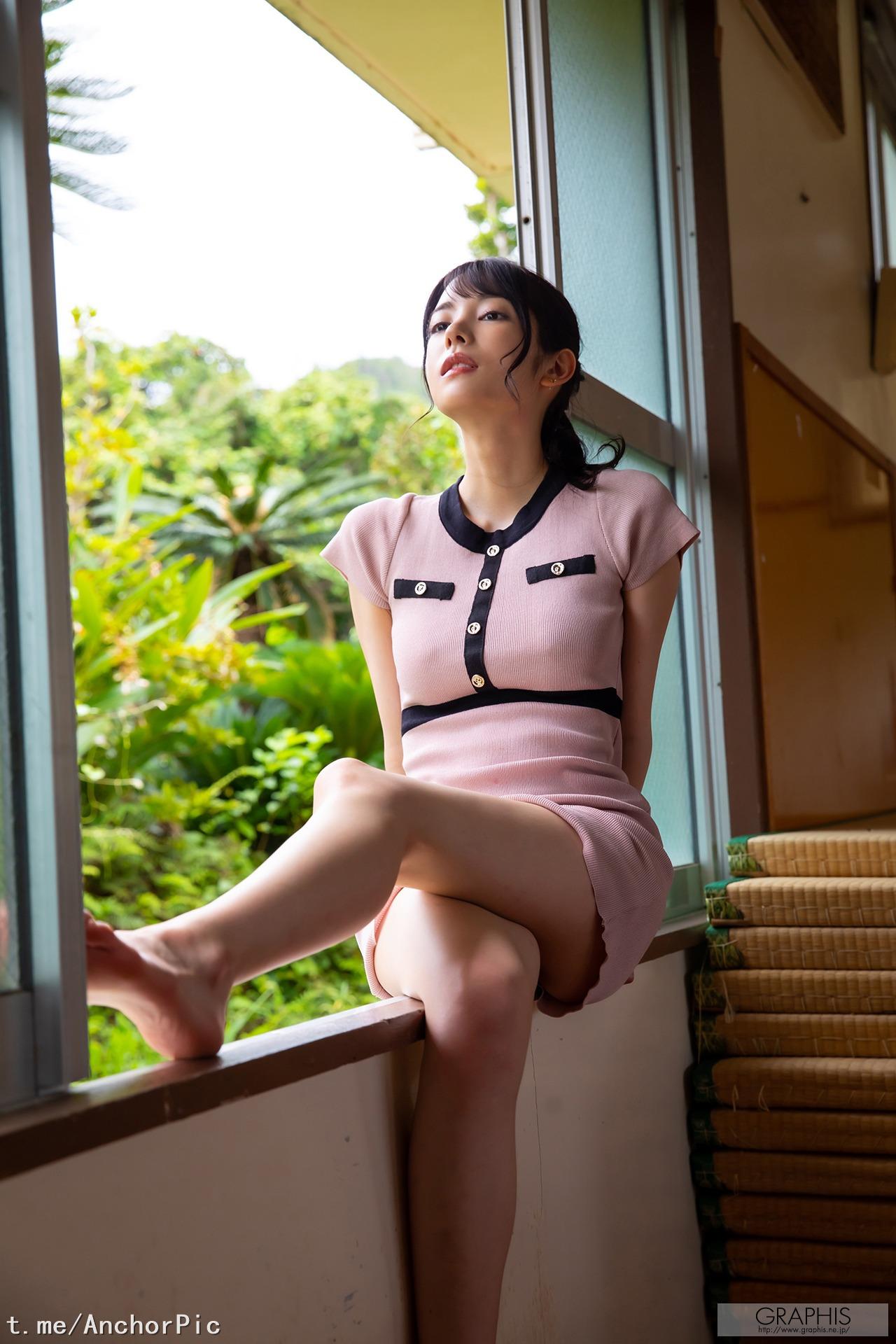 Graphis] Gals – Karen Kaede 楓カレン «Tour Nhiệt Đới!» 141P