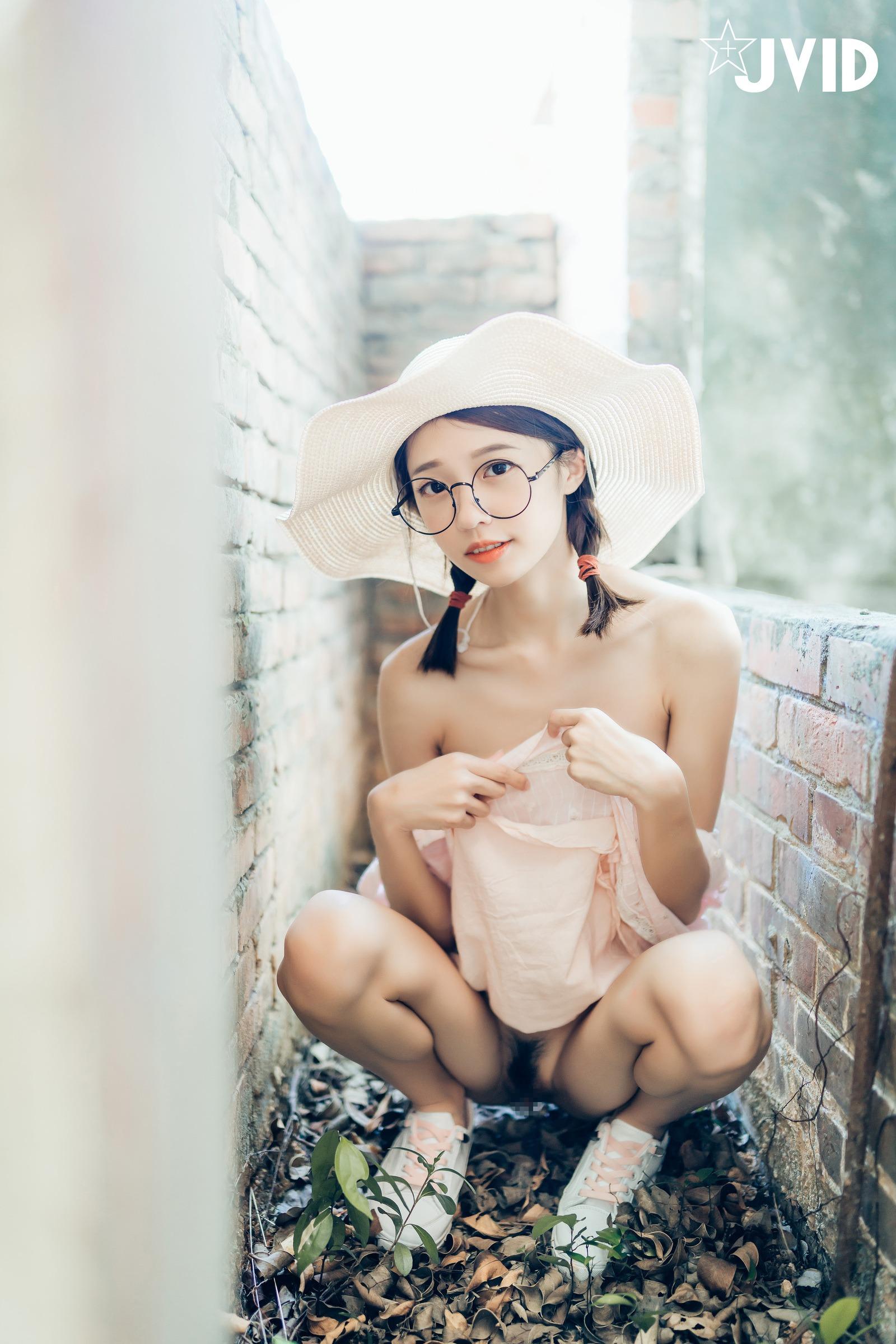 JVID：妍妍 - 抓精蟲的小女孩 147P