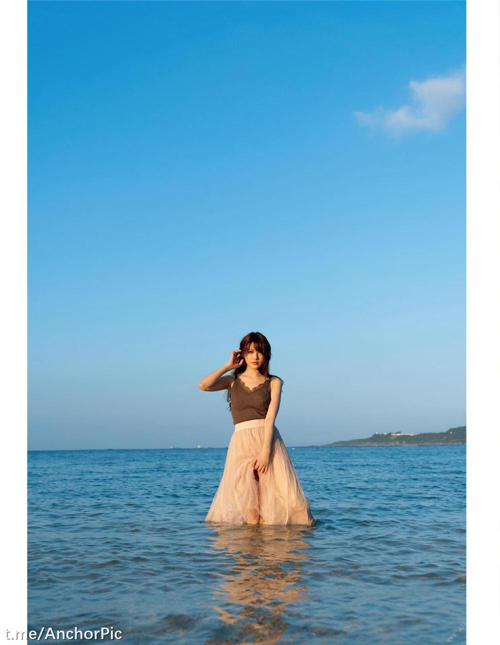 ไอซาวะ มินามิ 1st. หนังสือภาพ [110P
