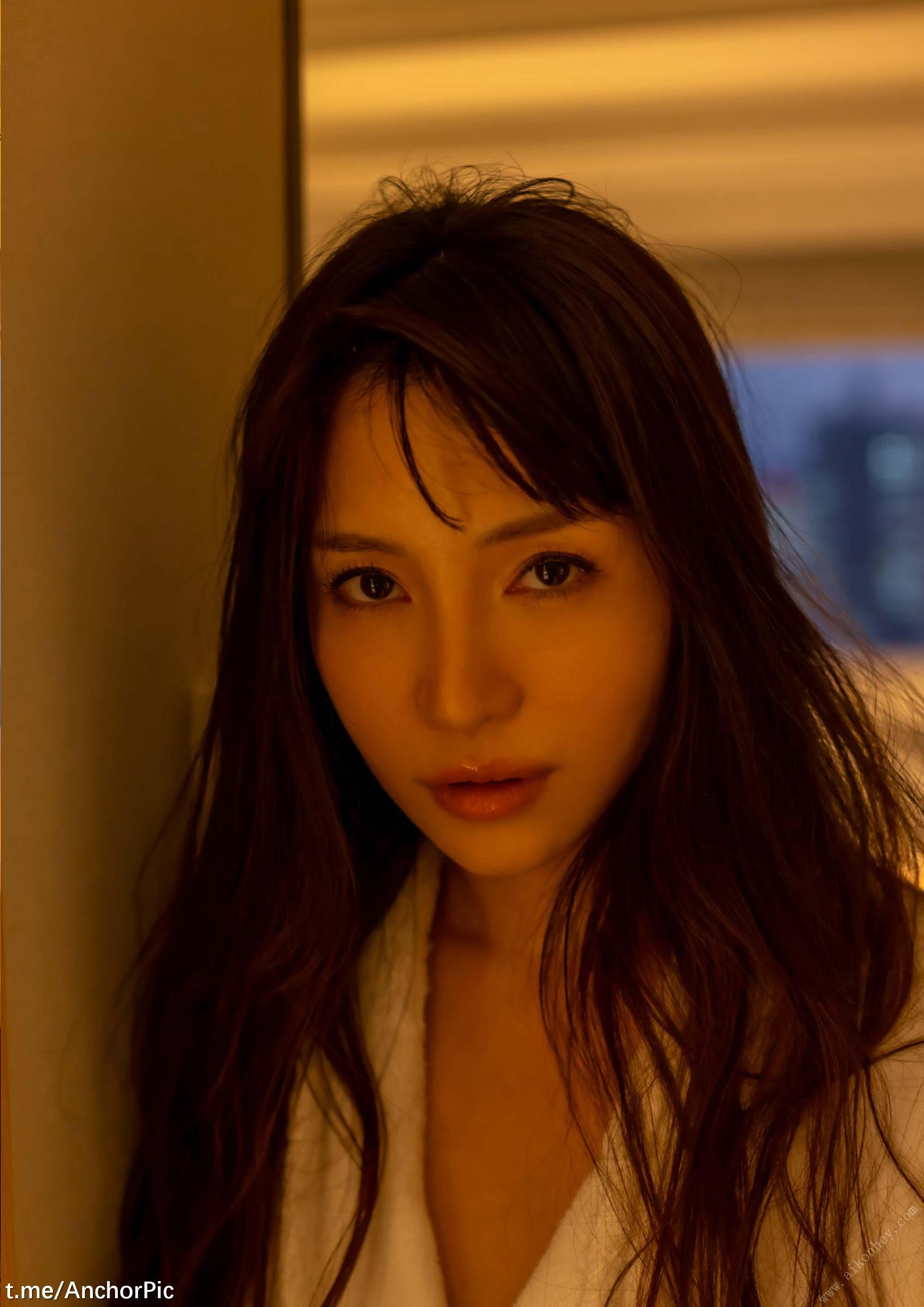 小野夕子 デジタル写真集「無機質な女」122P