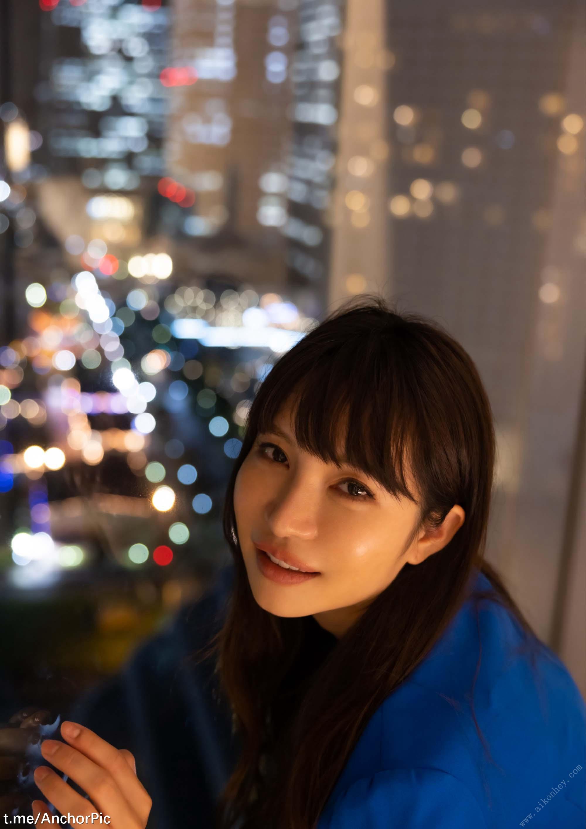 โอโนะ ยูโกะ หนังสือภาพดิจิทัล "มูกิชิทสึนะ อนนะ" 122 หน้า