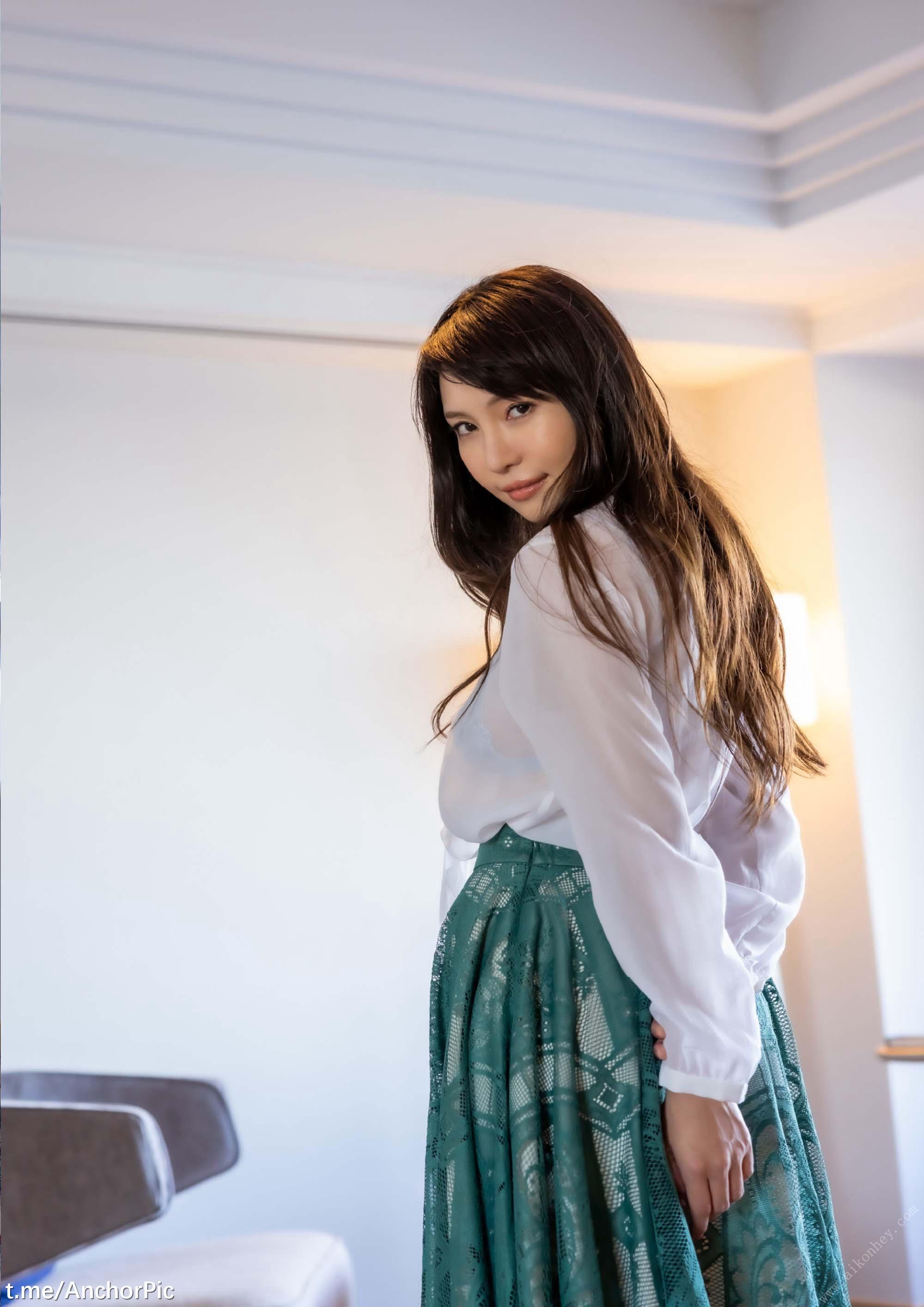 小野夕子 デジタル写真集「無機質な女」122P