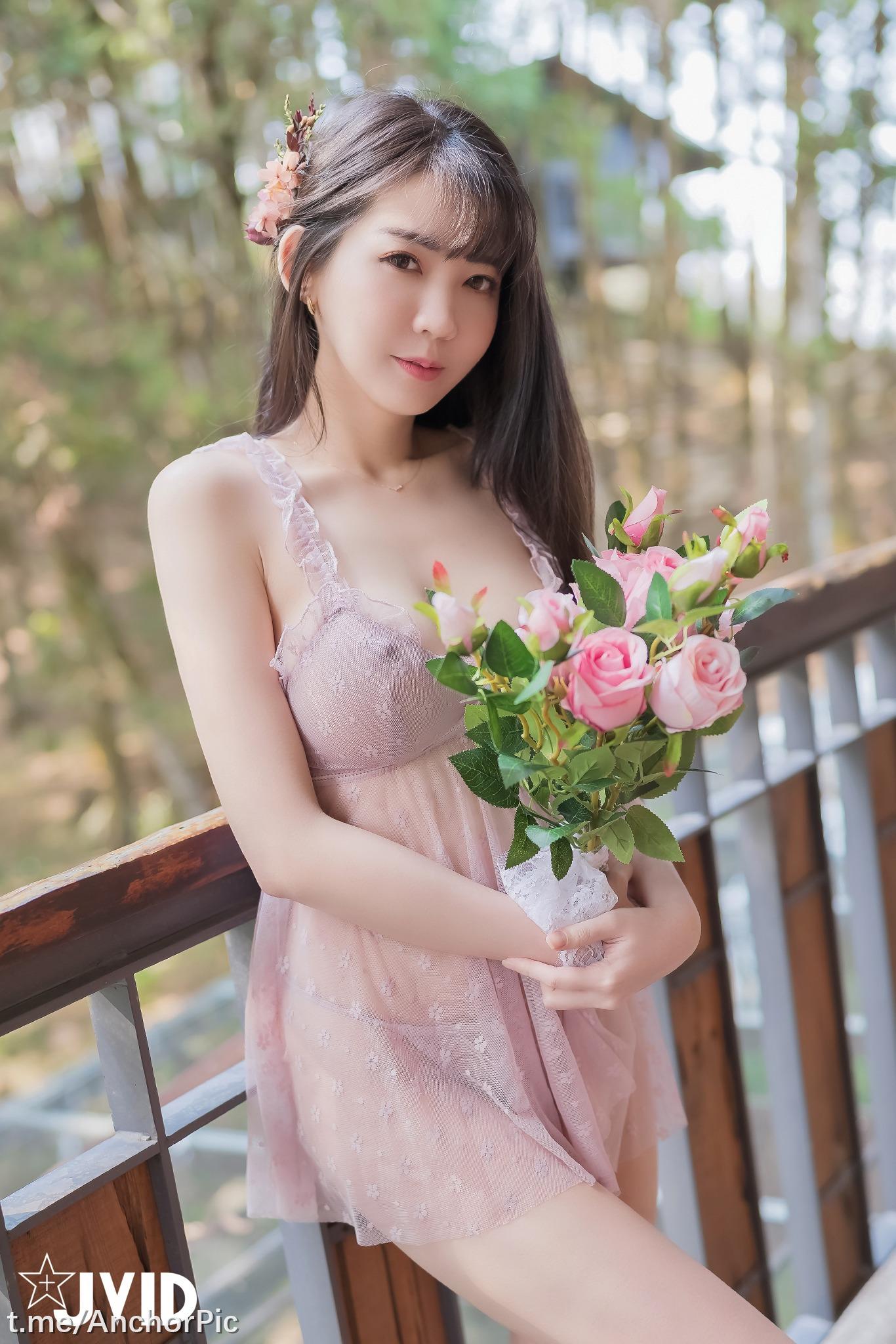 JVID] Yuan Yuan - Kỳ nghỉ ở nhà nhỏ nông thôn 91P