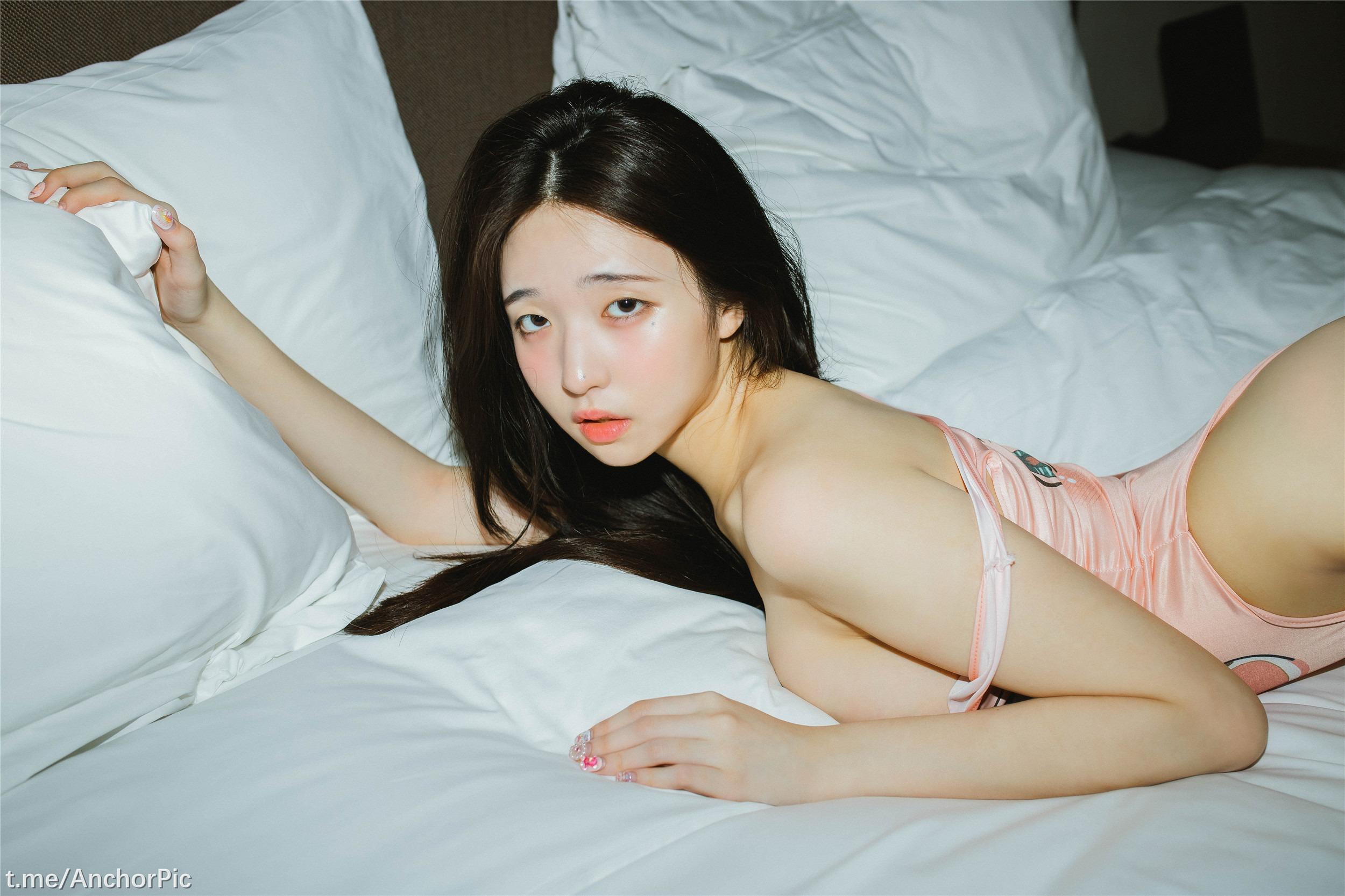 [Moon Night Snap] Yeon Woo – Only you Vol.1 100P